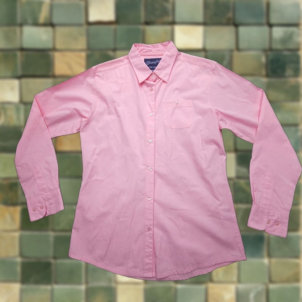 Wrangler Wrangler Western Shirt Womens Medium Pink Breast Cancer Ribbon Long Sleeve Button Up Shirt Size M / US 6-8 / IT 42-44 - 1 Thumbnail
