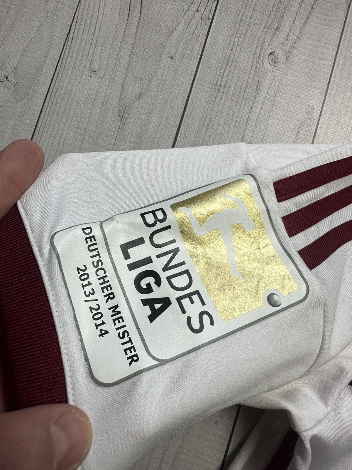 Adidas × Vintage Vintage soccer jersey 10 Robben Bayern Munich size M Size US M / EU 48-50 / 2 - 7 Thumbnail