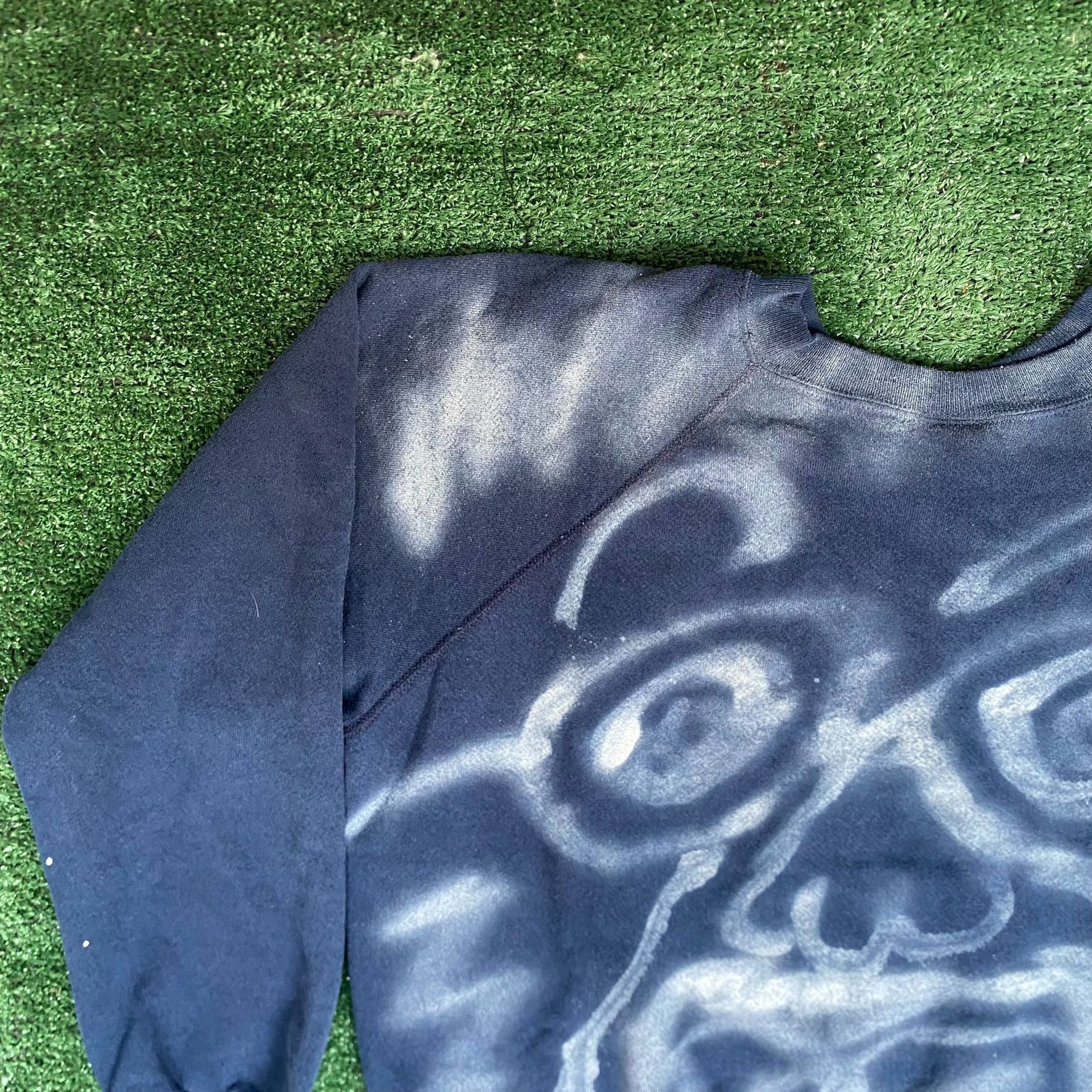 Vintage Vintage 90s Face Paint Sweatshirt Painted Art Crewneck Size US L / EU 52-54 / 3 - 6 Thumbnail