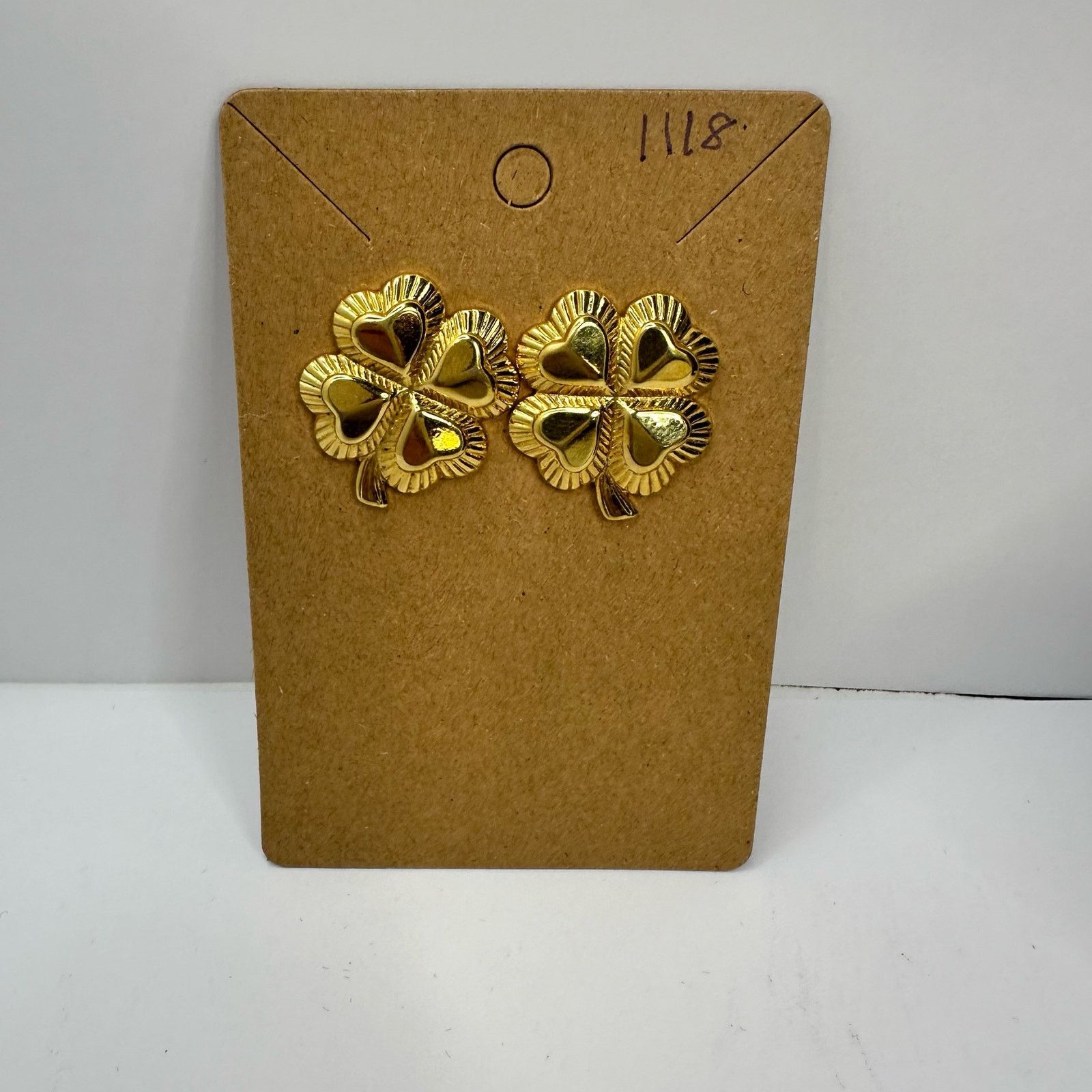 Vintage 4 Leaf Gold Tone Clovers🍀 Earrings St. Patrick's Irish Size ONE SIZE - 3 Thumbnail