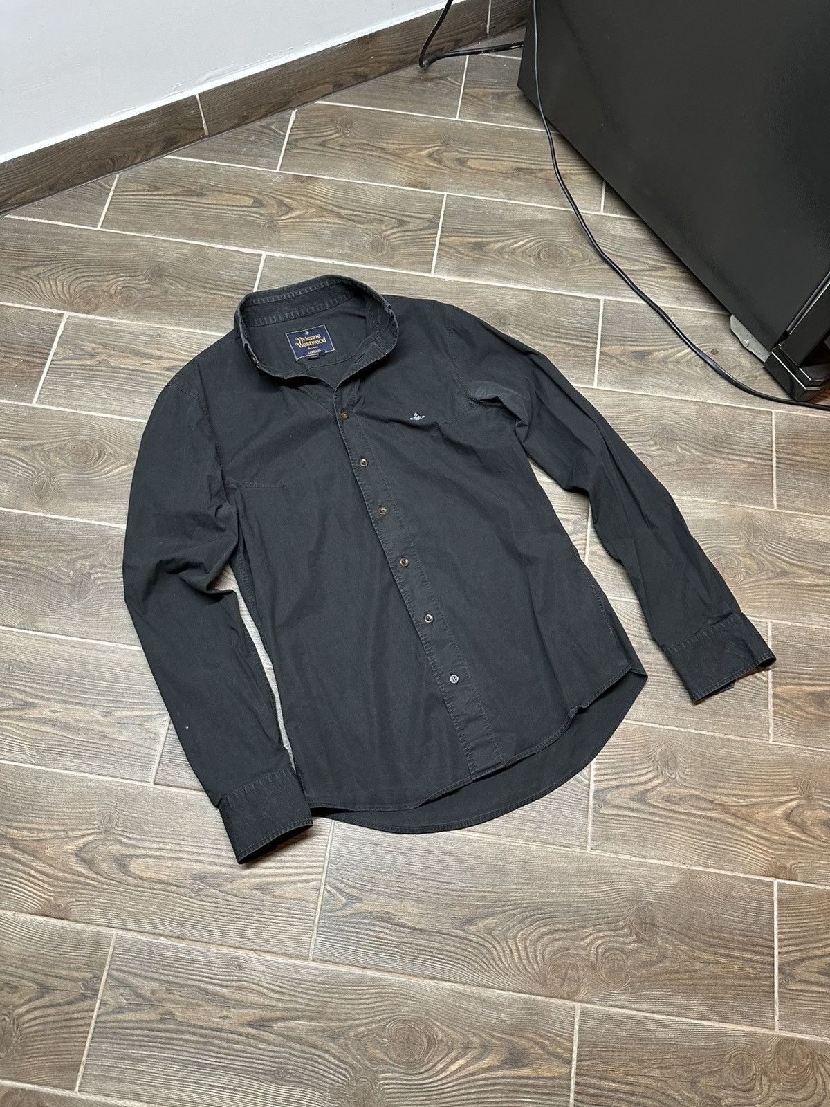 Vivienne Westwood Vivienne Westwood Luxury Shirt Size US S / EU 44-46 / 1 - 1 Thumbnail