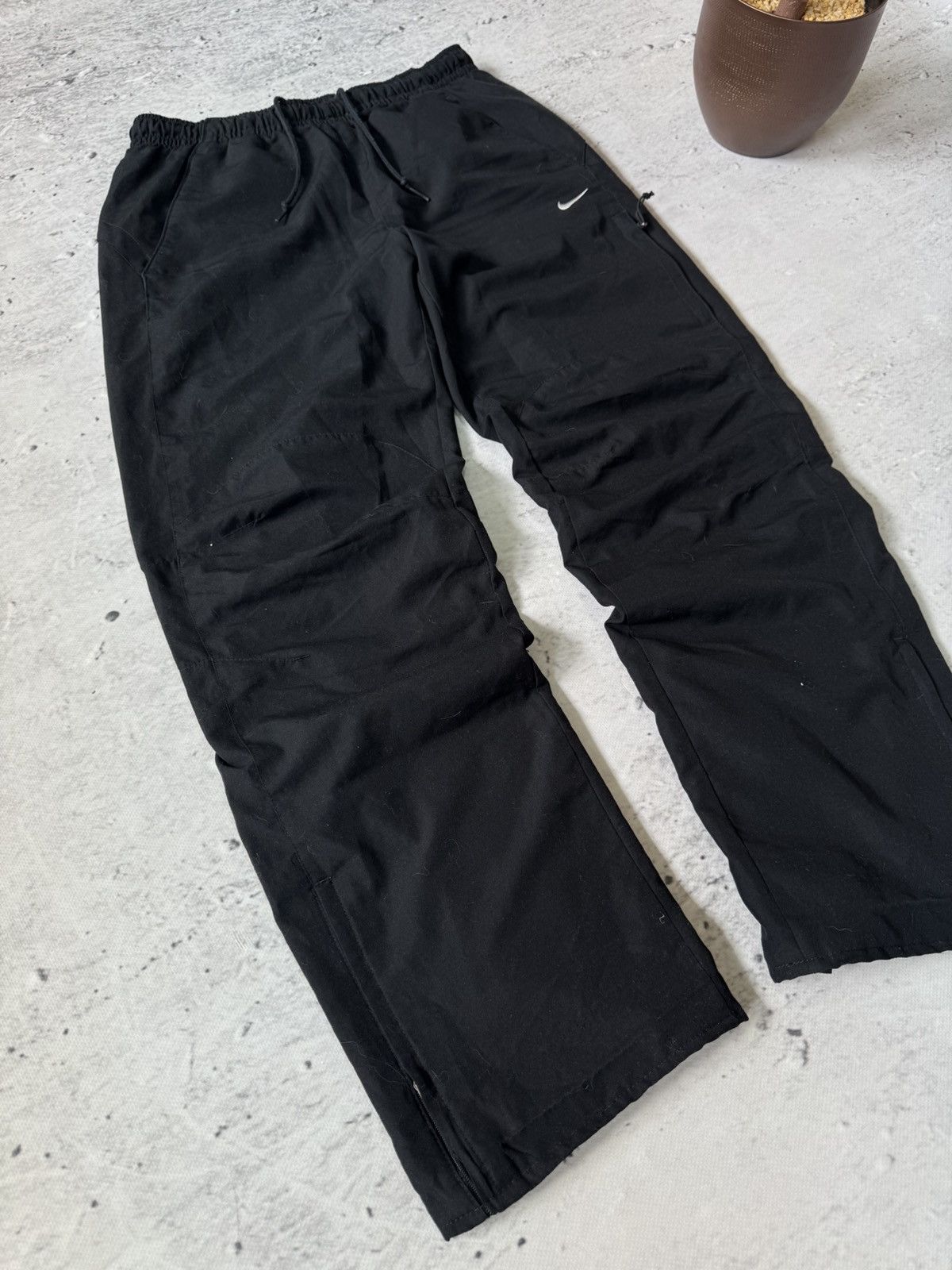 Nike × Vintage NIKE NYLON VINTAGE Y2K OVERSIZE BAGGY FIT PANTS SWEATPANTS Size US 32 / EU 48 - 2 Thumbnail