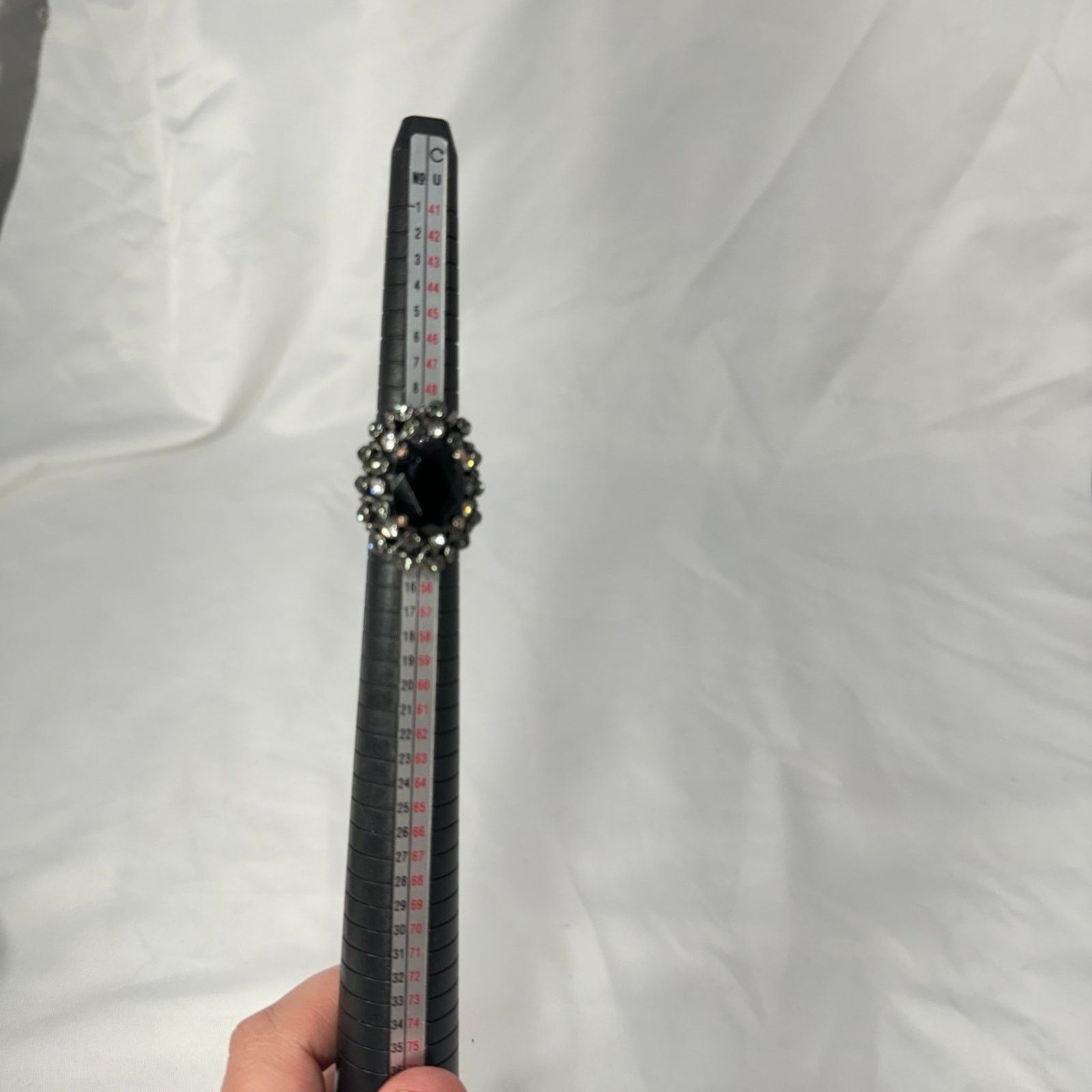 NBDN Nobrandedon VTG style black metal finish crystal ring Size ONE SIZE - 4 Thumbnail