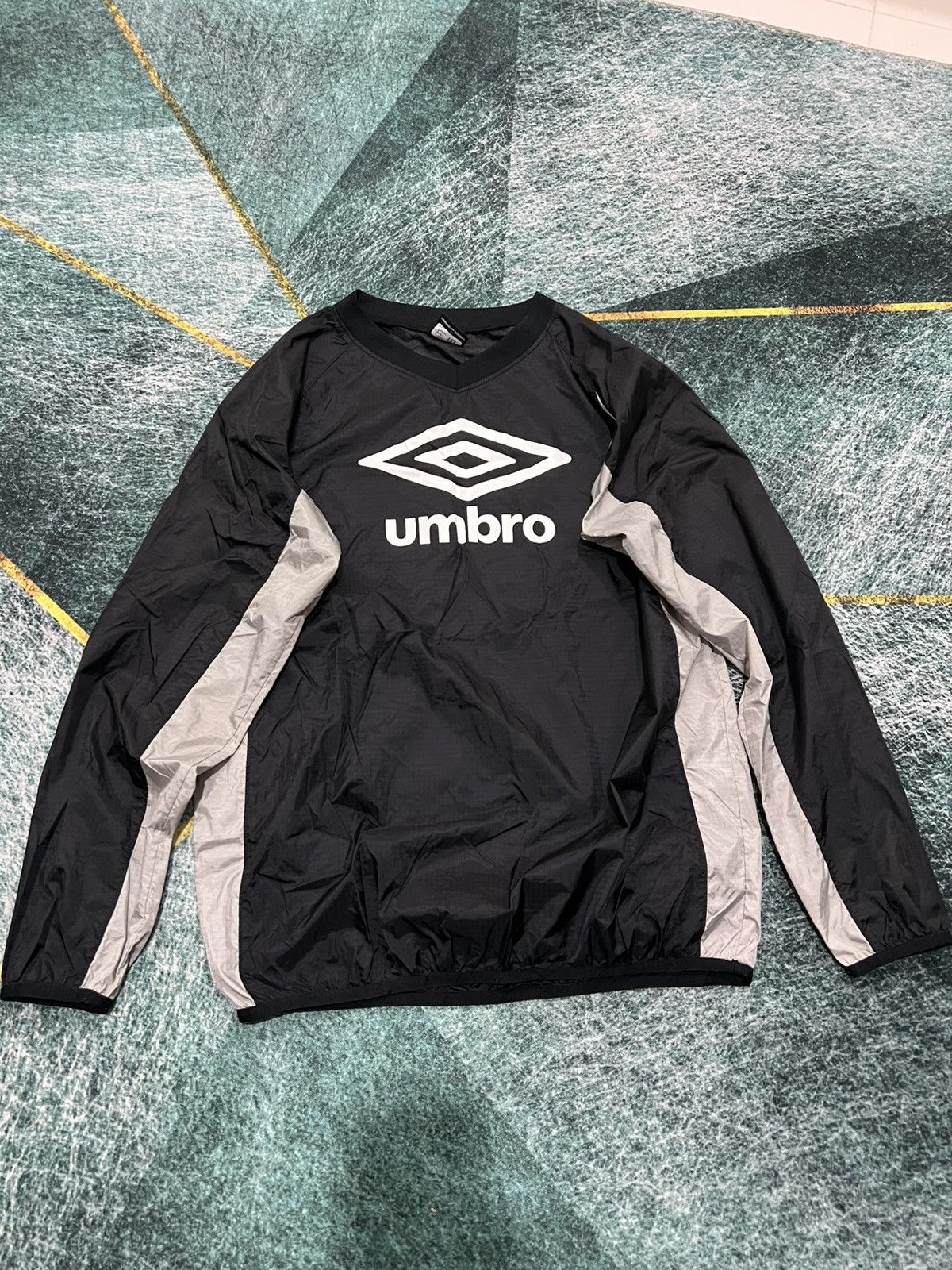 Umbro vintage umbro lightweight jumper Size US M / EU 48-50 / 2 - 1 Thumbnail