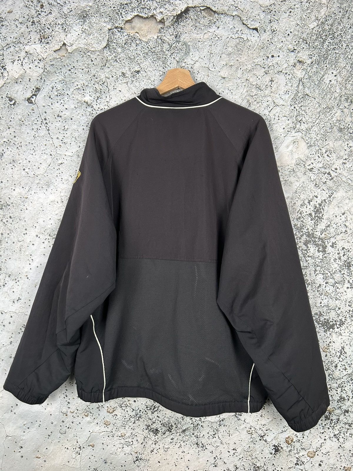 Nike Nike Vintage Y2K Sportswear Light Jacket Streetwear Hype Size US L / EU 52-54 / 3 - 5 Thumbnail