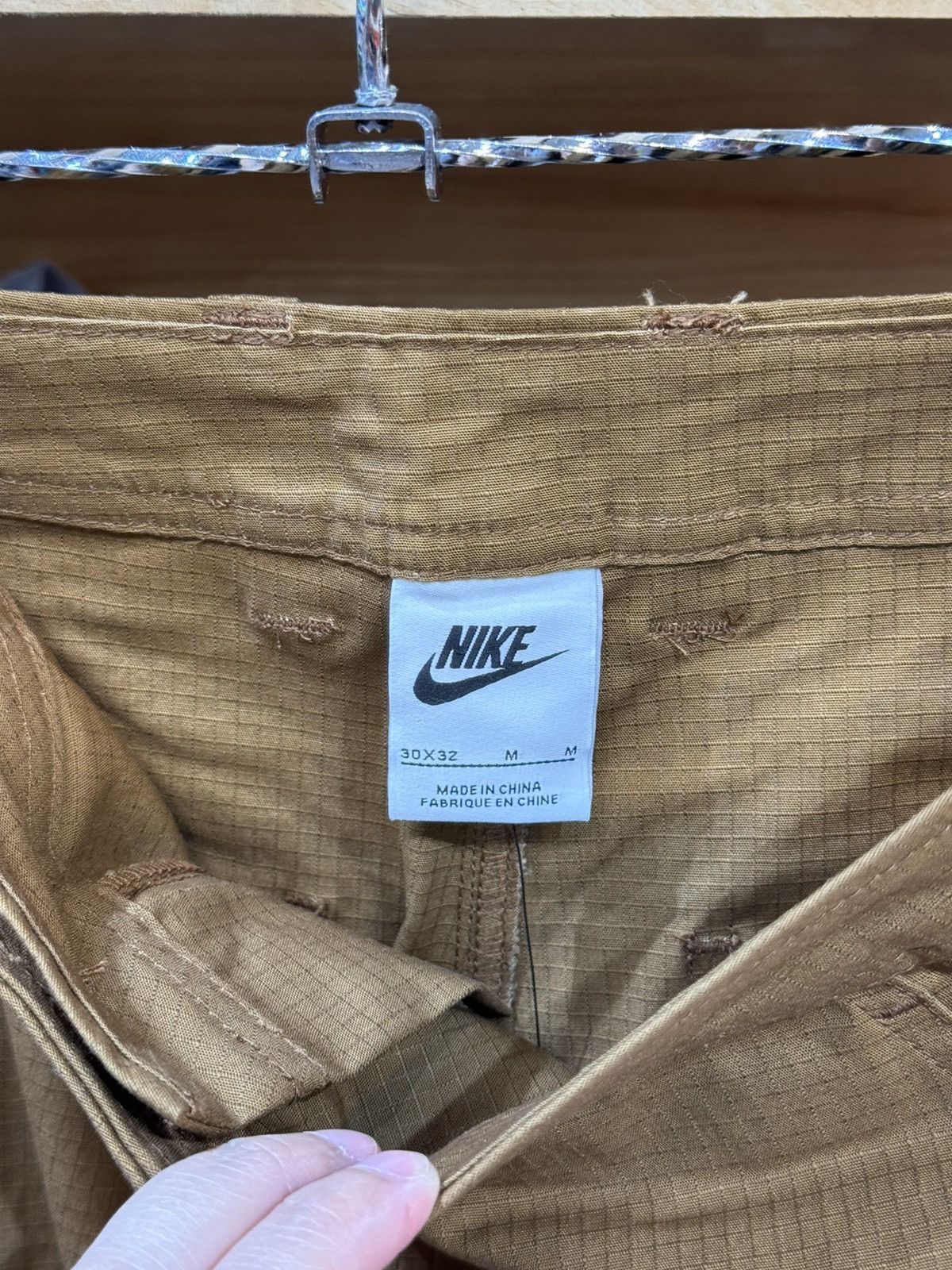 Nike Nike Standard Fit Straight Leg Regular Length CargoPants Size US 30 / EU 46 - 9 Thumbnail
