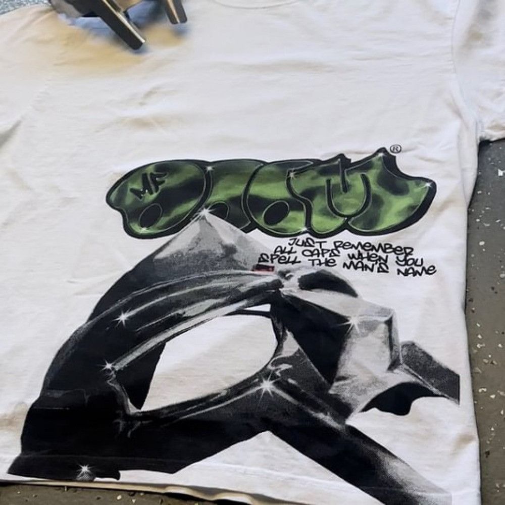 Japanese Brand × Vintage MF Doom Graphic Print Oversized Tshirt Size US XXL / EU 58 / 5 - 4 Thumbnail