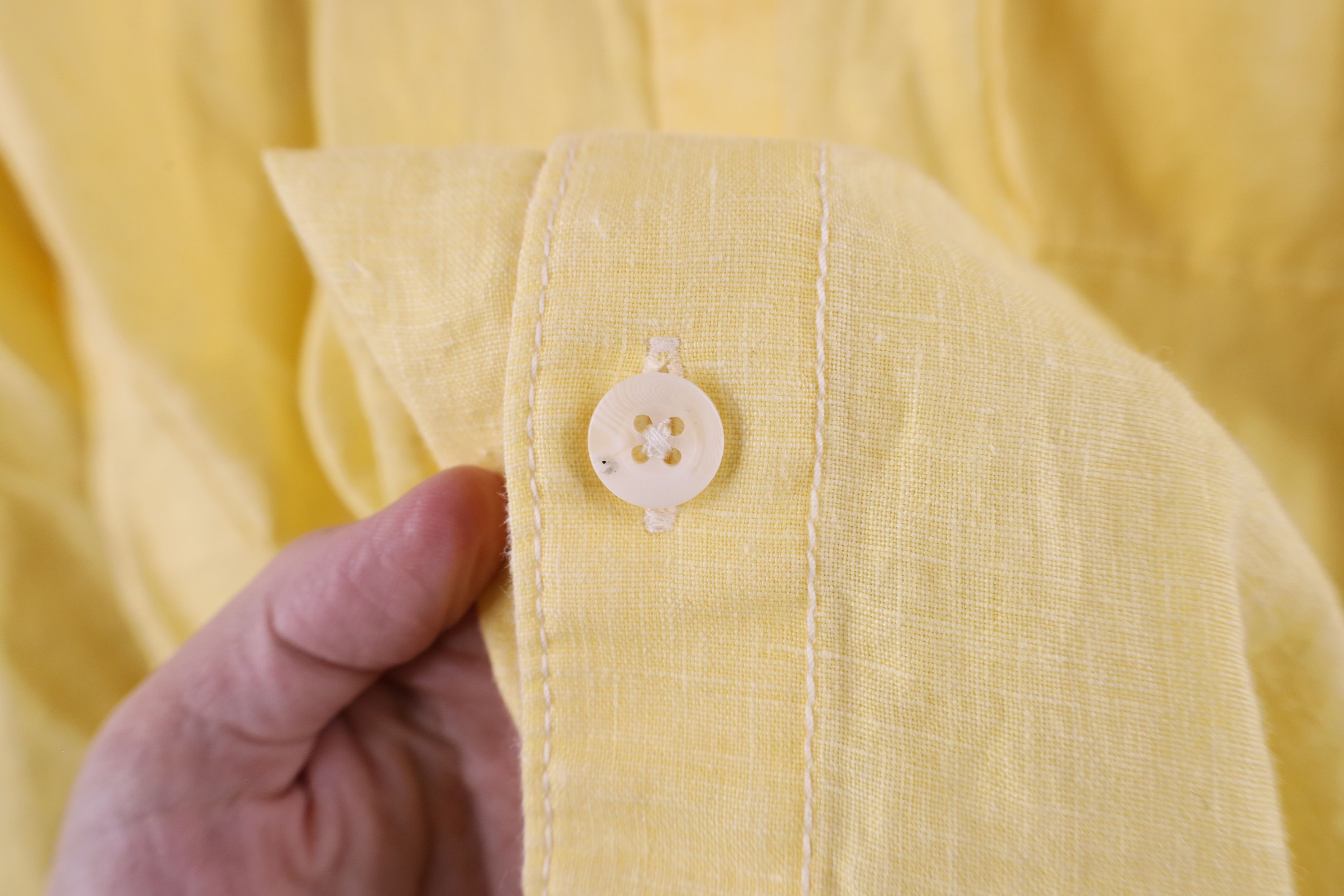 Tommy Bahama × Vintage Tommy Bahama Linen Long Sleeve Collared Button Shirt Yellow Size US L / EU 52-54 / 3 - 8 Thumbnail