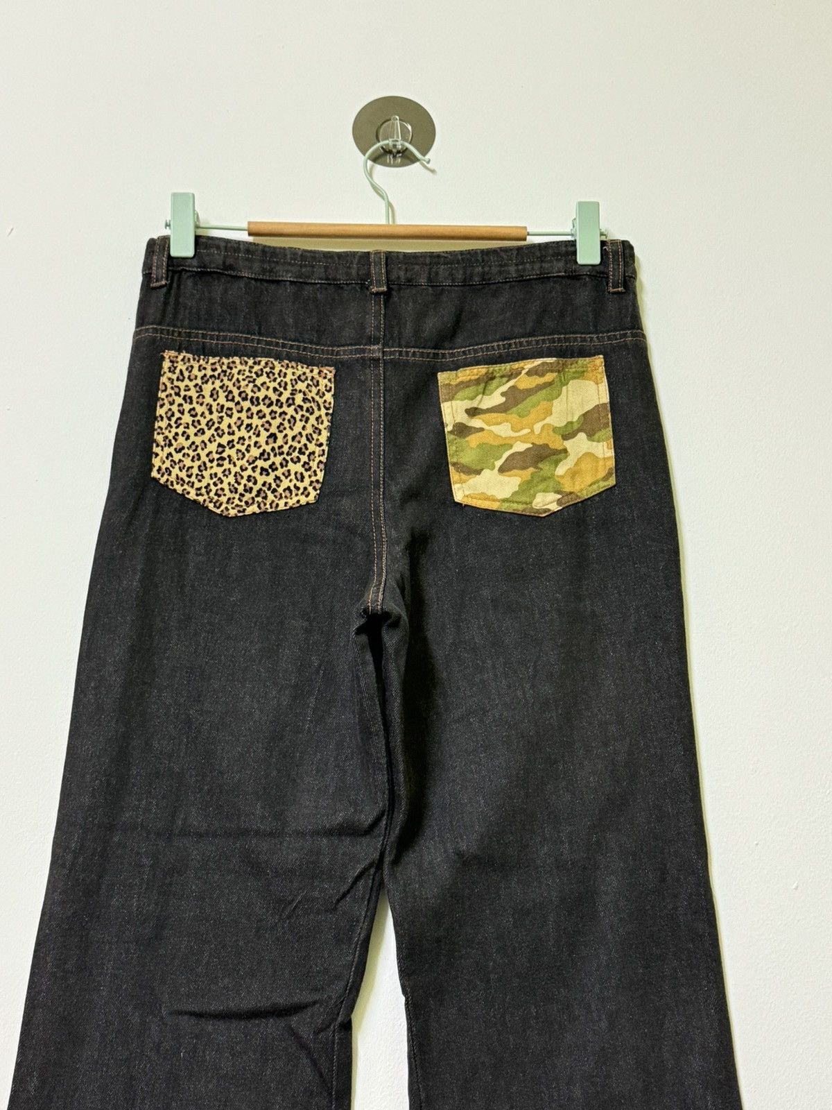 Japanese Brand Flare Double Knee Camouflage Custom Distressed Denim Size US 27 - 9 Thumbnail