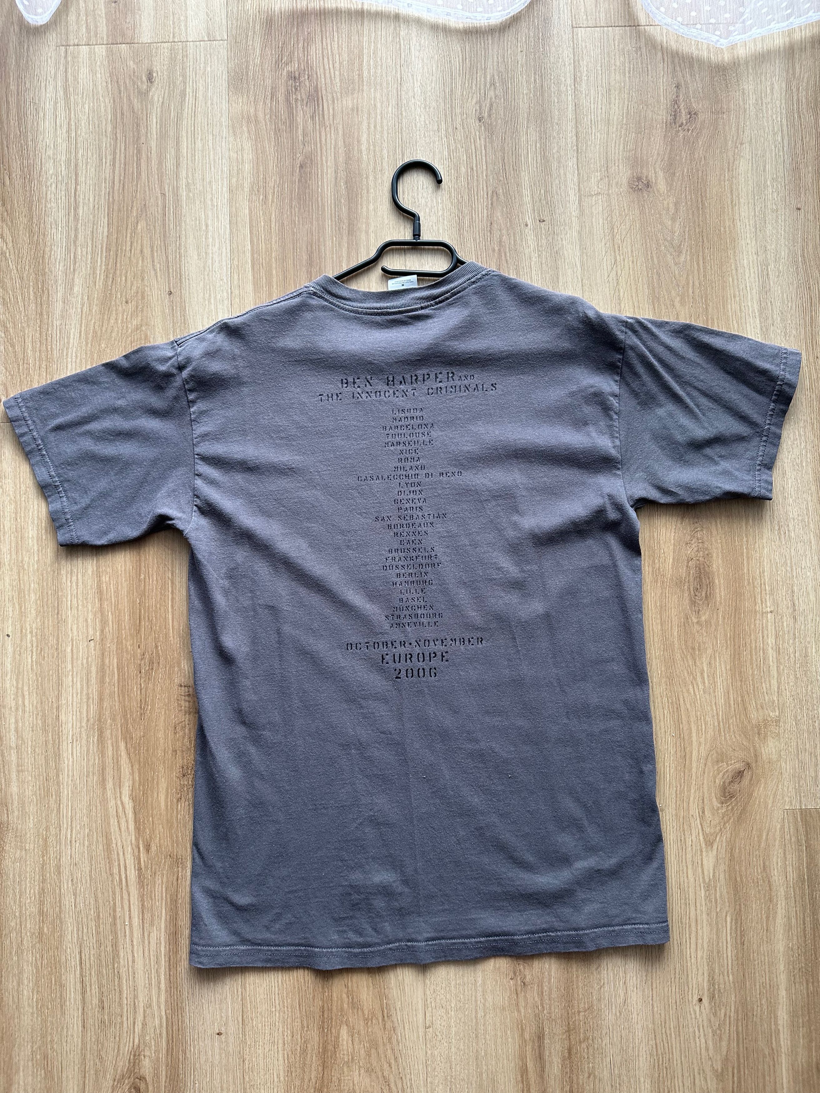 Band Tees 2006 Ben Harper and the Innocent Criminals heavy Tour tee Size US M / EU 48-50 / 2 - 9 Thumbnail