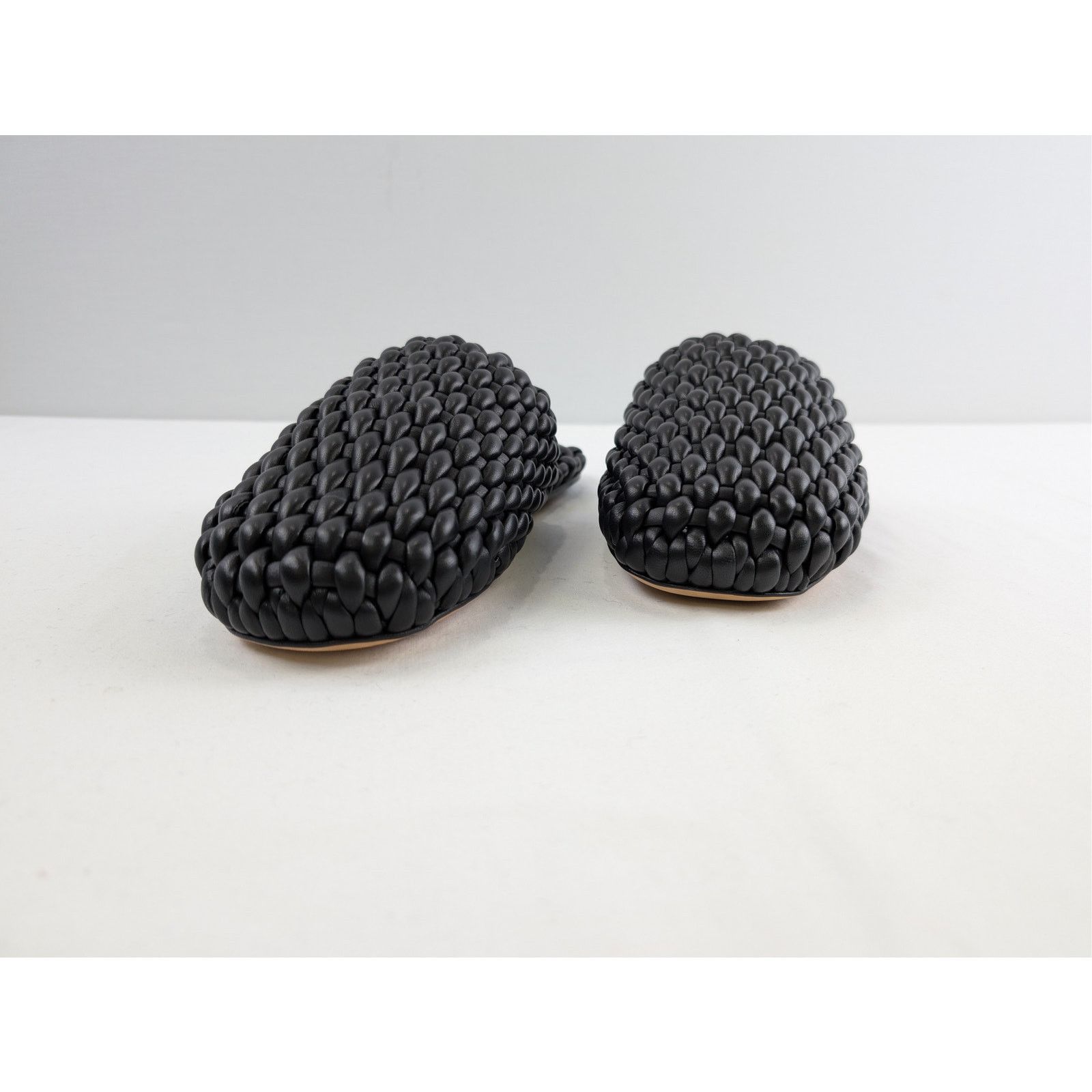 Bottega Veneta o1rshd1 Rubber Cloud Weave Squid Slipper in Black 41 Size US 8 / EU 41 - 6 Thumbnail
