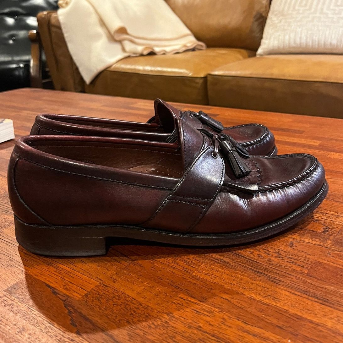 Allen Edmonds Allen Edmonds Enfield Kiltie Loafer Burgundy Men's 9.5D Size US 9.5 / EU 42-43 - 1 Thumbnail