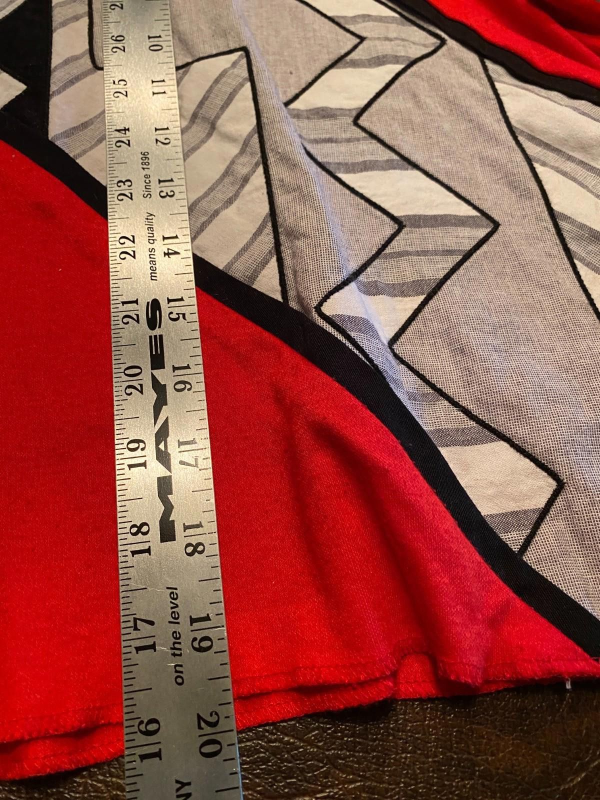 The Unbranded Brand 80s Women Red with Blk and Grey Abst Pattern Sweatshirt (B8) Size M / US 6-8 / IT 42-44 - 12 Thumbnail