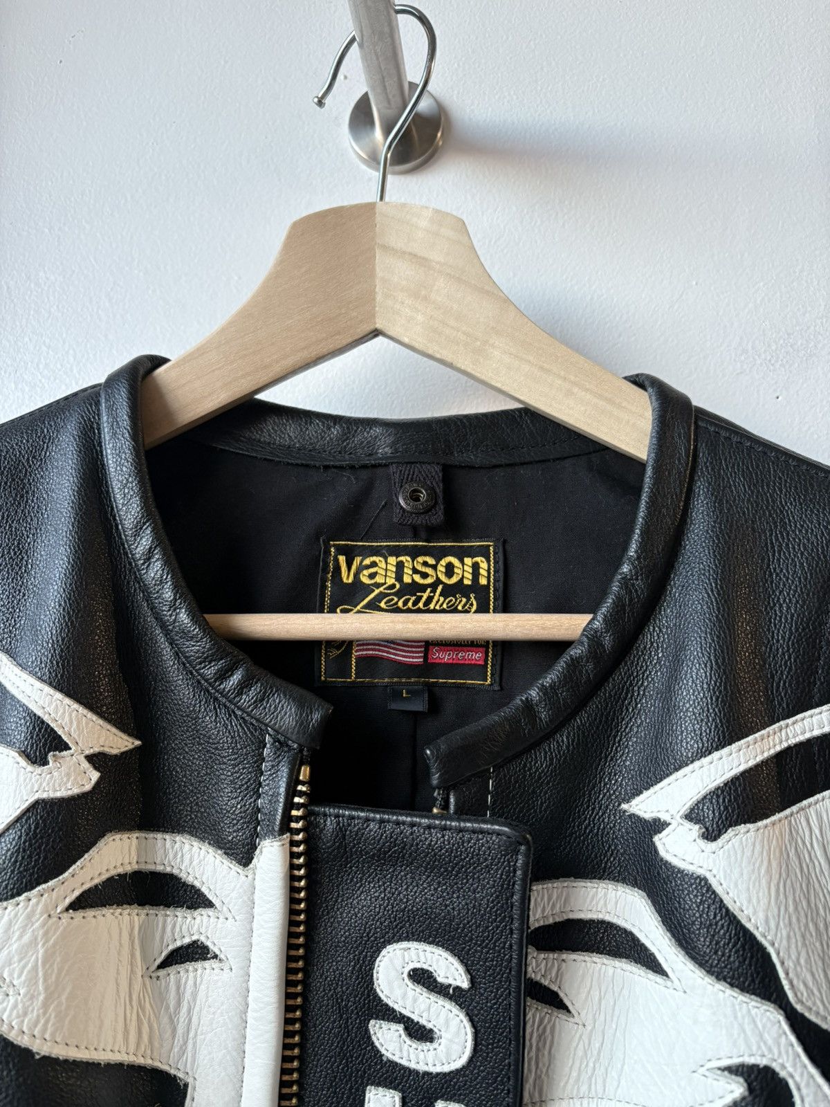 Supreme × Vanson Leathers Supreme X Vanson leathers SS17 "bones" leather jacket Size US L / EU 52-54 / 3 - 6 Thumbnail