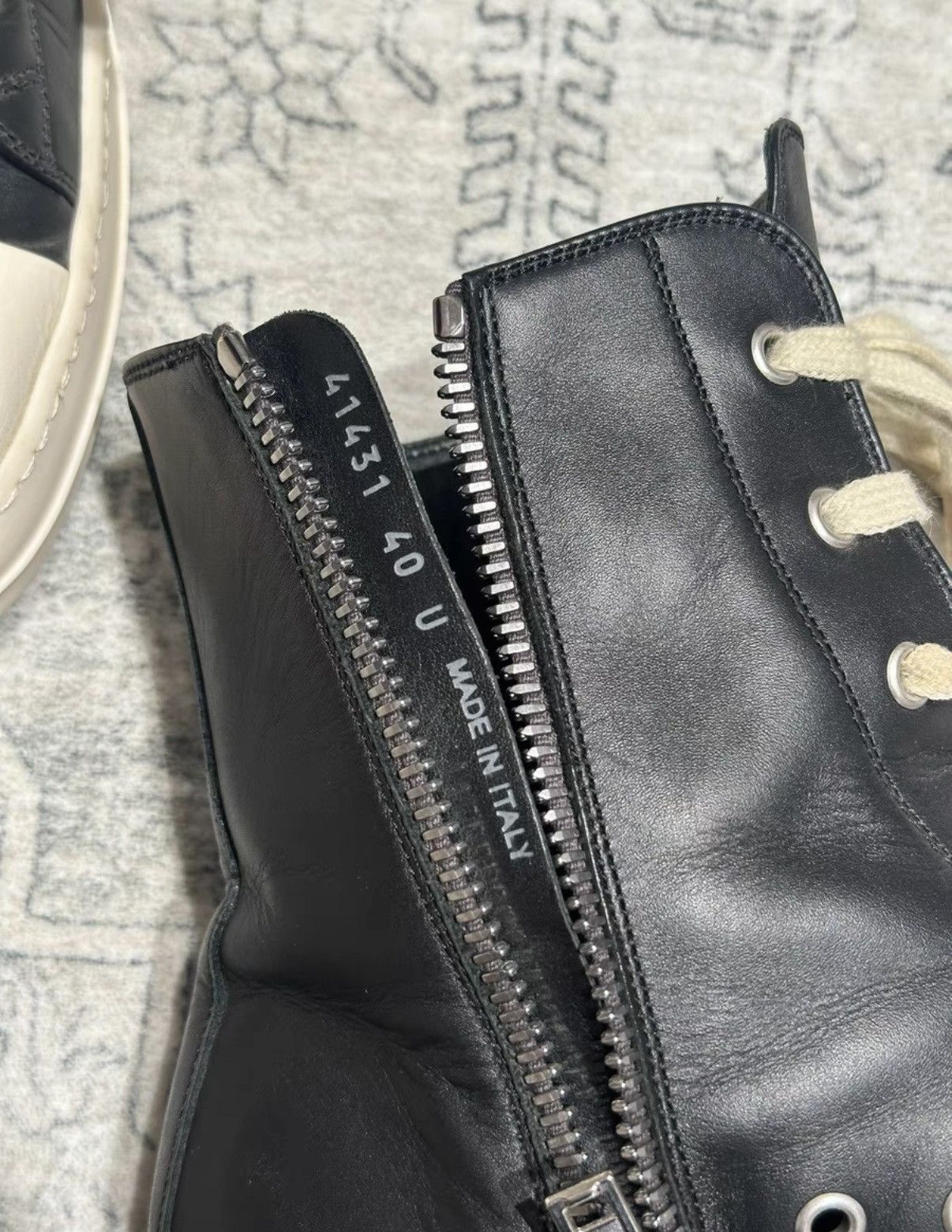 Rick Owens Rick Owens Classic Black & White Leather High-Top Size US 7 / EU 40 - 7 Thumbnail