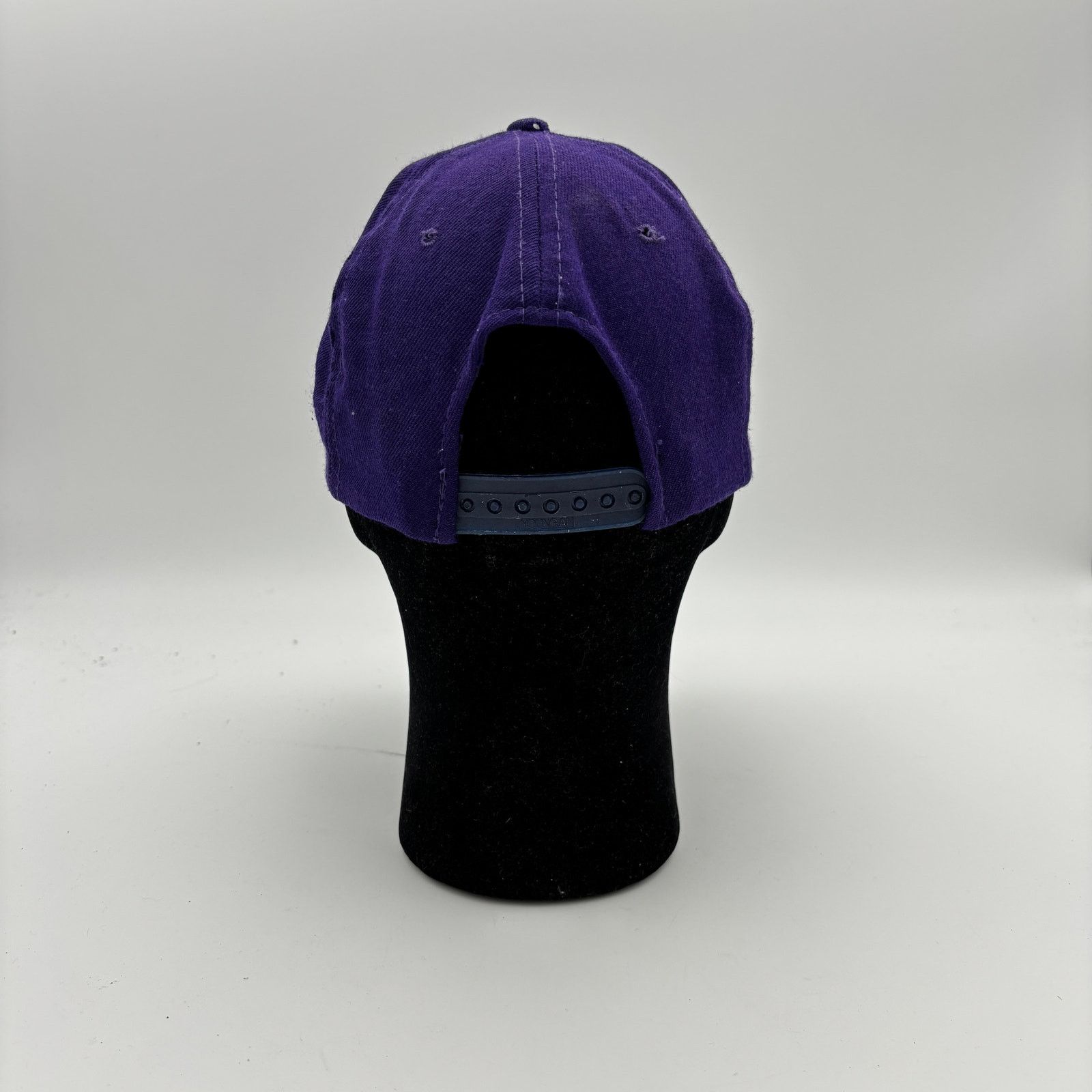 Sports Specialties Vintage Sports Specialties Minnesota Vikings Snapback Hat Size ONE SIZE - 4 Thumbnail
