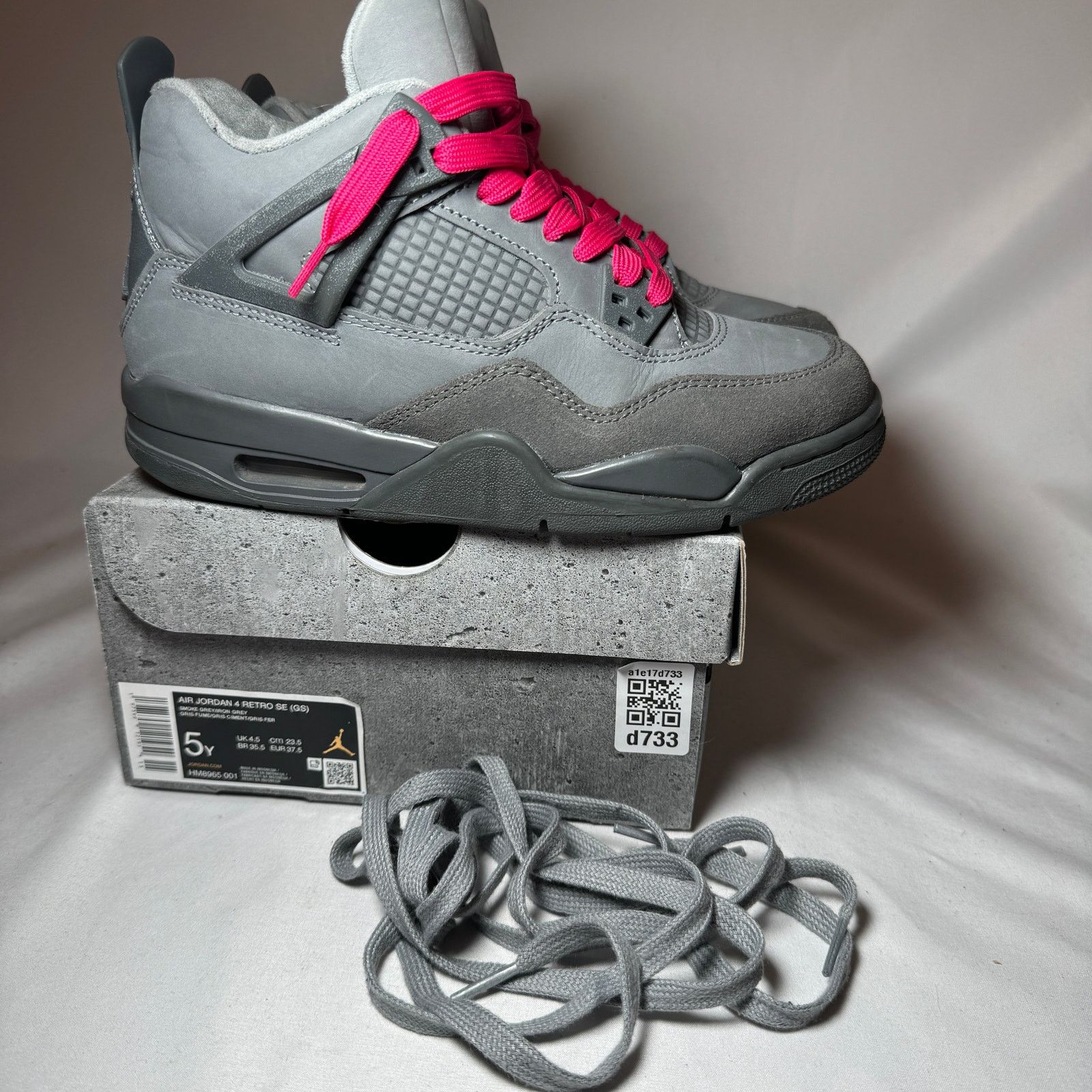 Jordan Brand × Nike Size 5 Nike Air Jordan 4 Retro SE GS Wet Cement Men's Shoes Size US 5 / EU 37 - 1 Thumbnail
