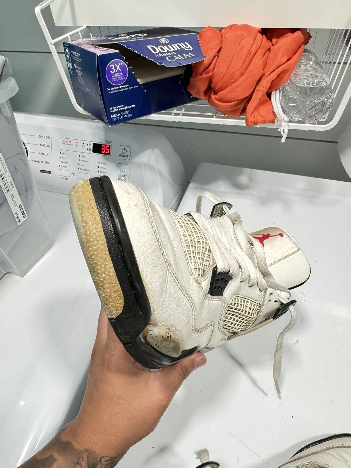 Jordan Brand × Vintage 2000 White Cement Size US 8 / EU 41 - 4 Thumbnail