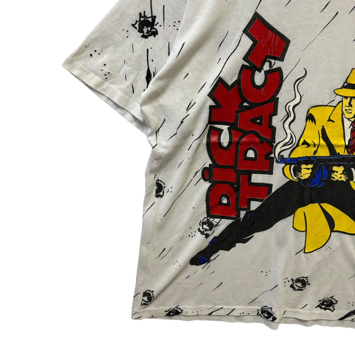 Vintage Vintage Dick Tracy Over Print Tshirt Size US L / EU 52-54 / 3 - 4 Thumbnail