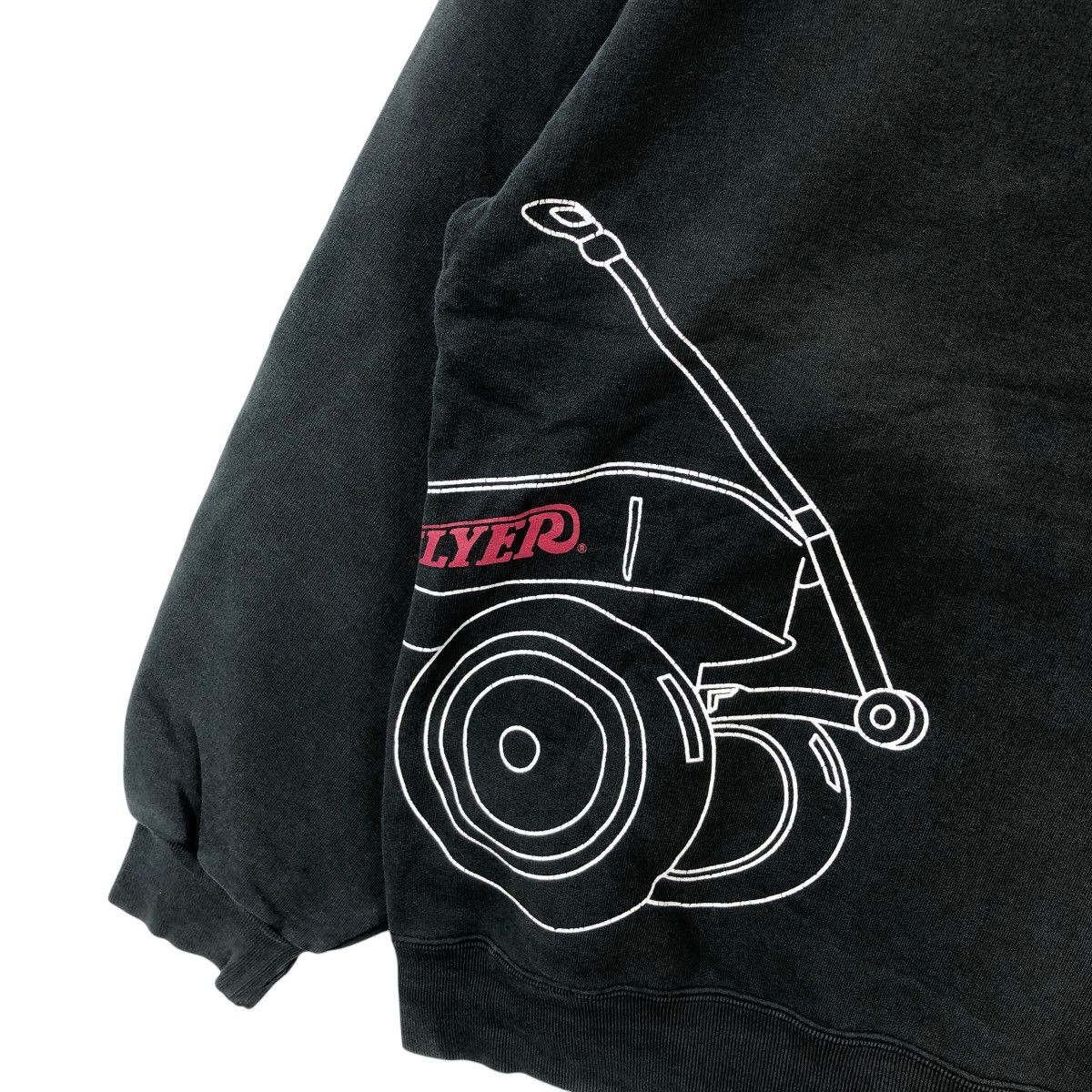 Vintage Vintage 90s Red Wagon Radio & Flyers Sweatshirt Racing Size US L / EU 52-54 / 3 - 3 Thumbnail