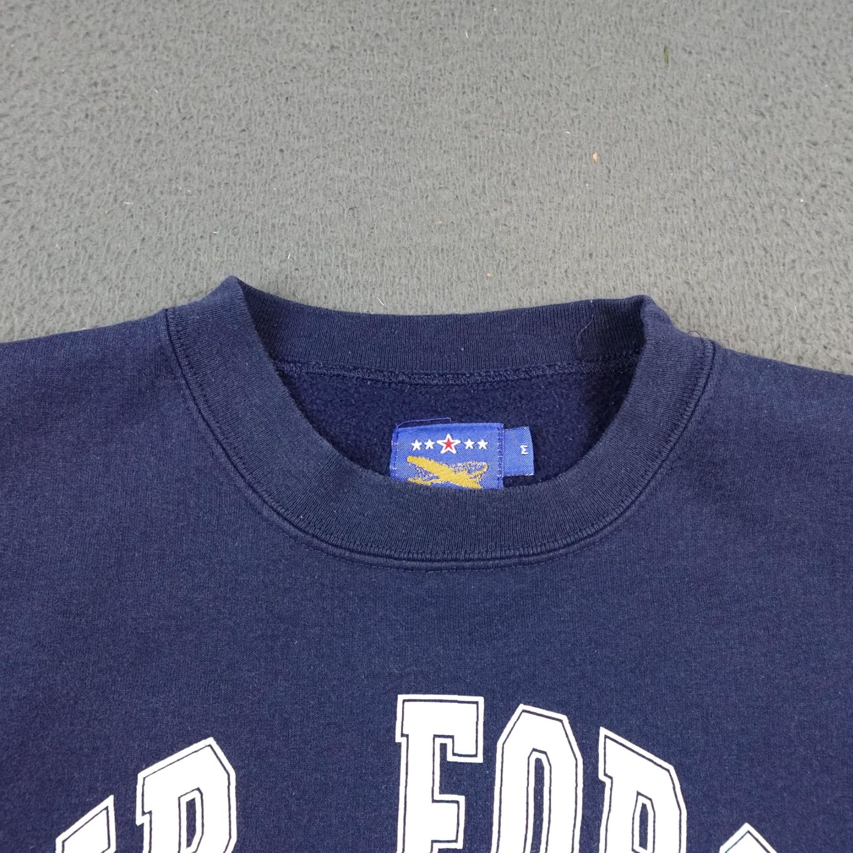 Vintage VINTAGE TMG Air Force ROTC Sweatshirt Mens M Navy Blue Fleece Crewneck USA Size US M / EU 48-50 / 2 - 6 Thumbnail