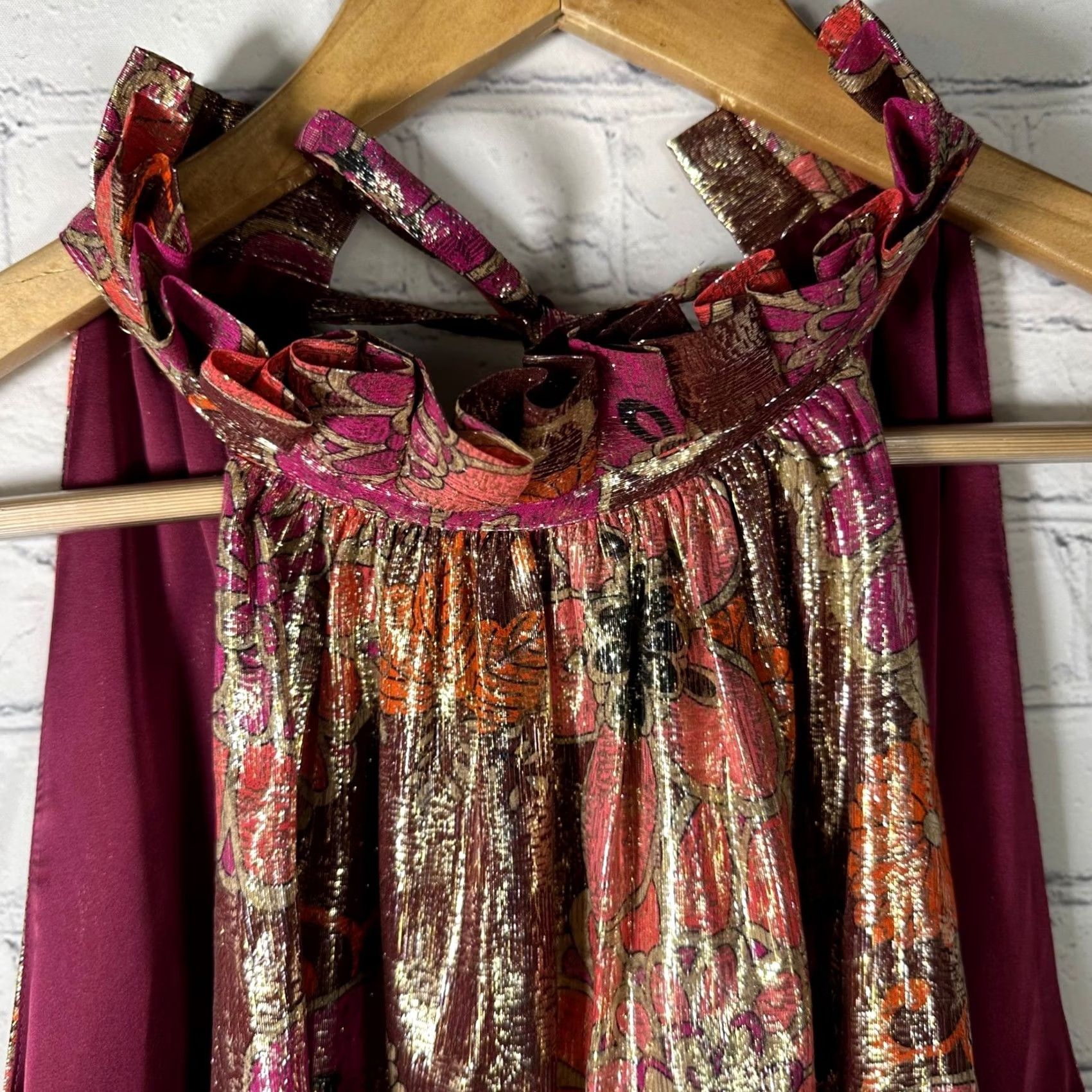 Trina Turk Trina Turk Halter Top Pink Gold Floral Metallic Blouse Large Ruffle Neck Keyhole Size L / US 10 / IT 46 - 2 Thumbnail