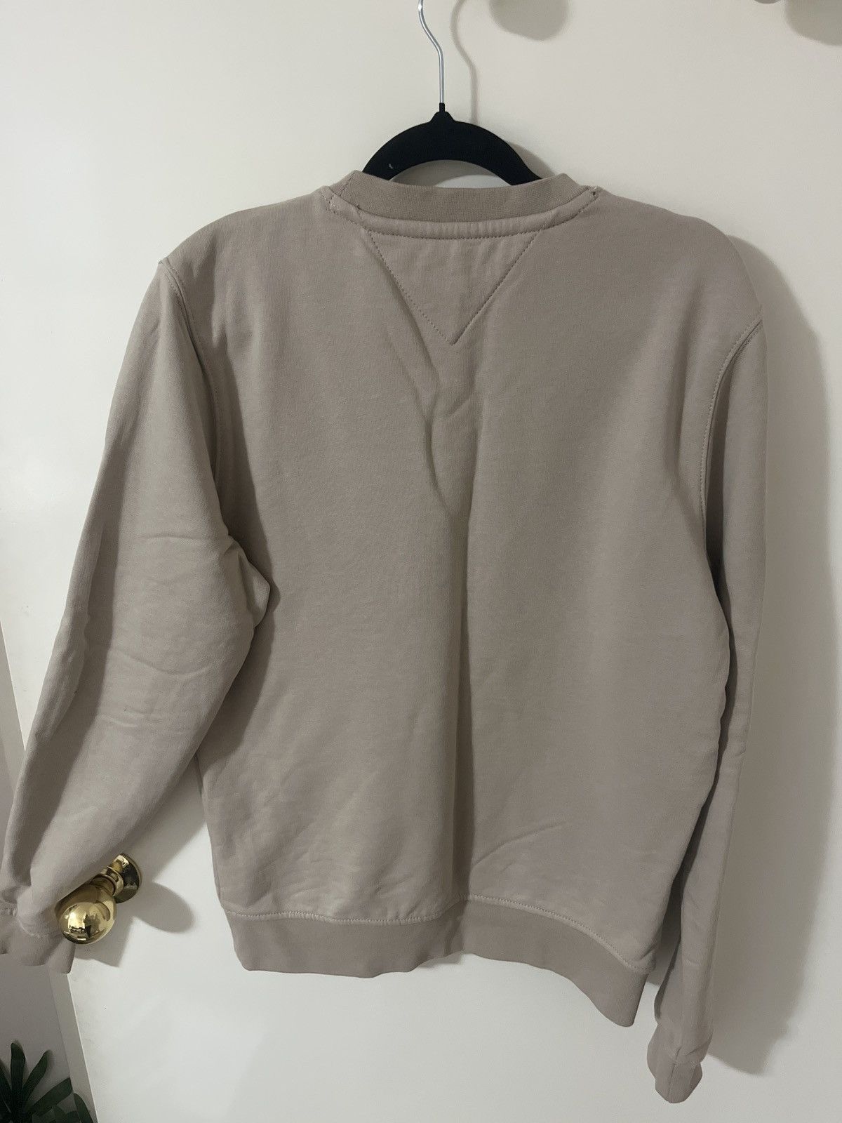 Tommy Hilfiger Beige Tommy Hilfiger Sweatshirt Size S / US 4 / IT 40 - 2 Thumbnail