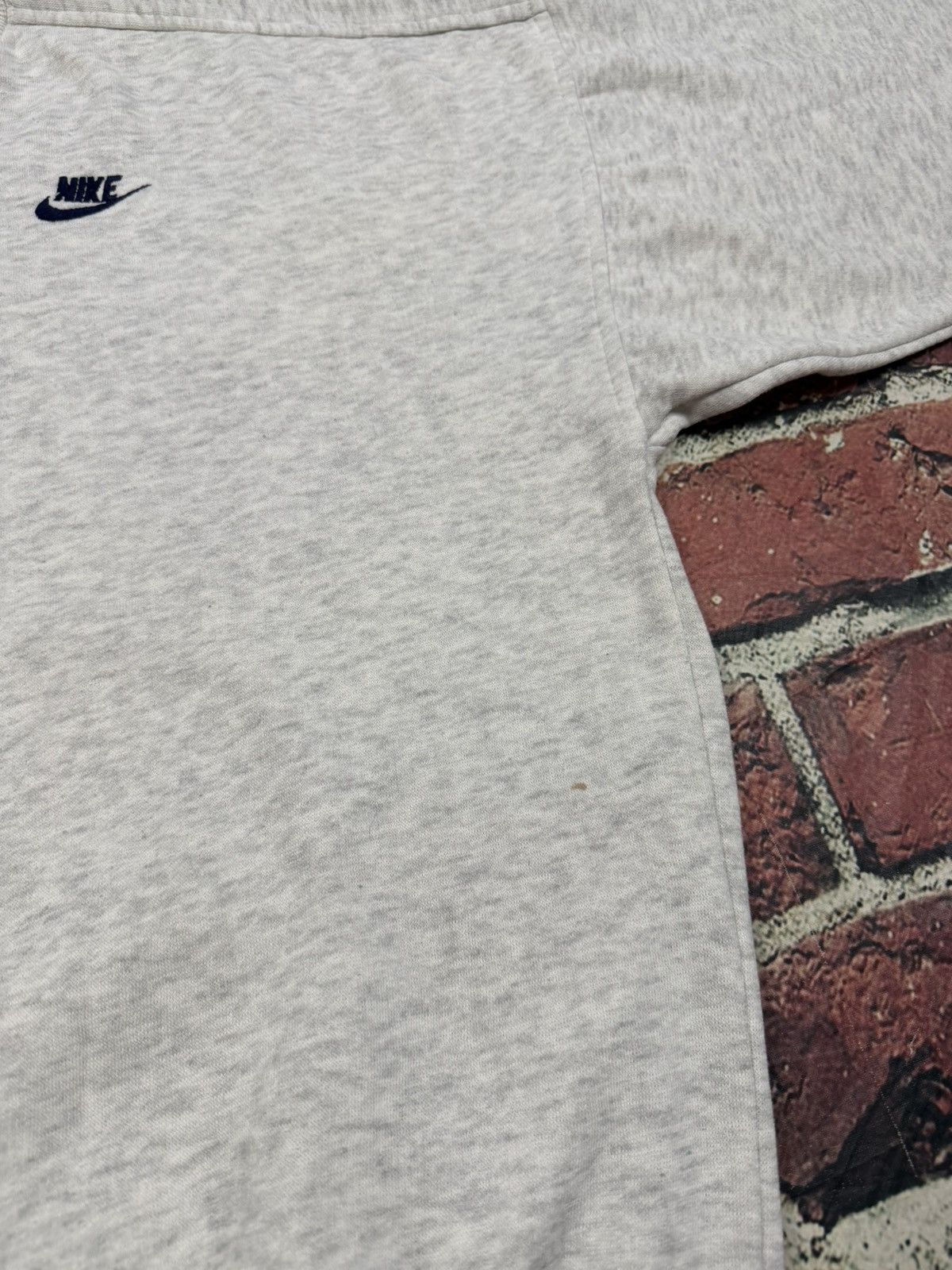 Nike Vintage 90s Nike Air Swoosh Spell Out Crewneck Sweatshirt Size US L / EU 52-54 / 3 - 10 Thumbnail