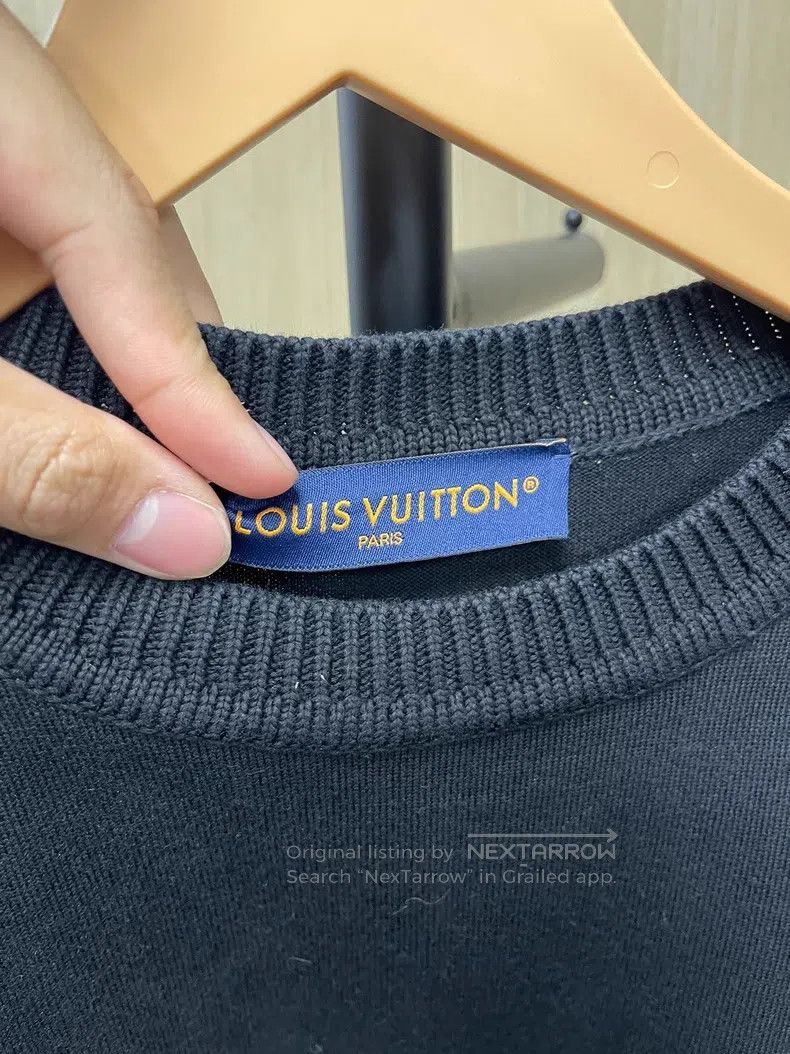 Louis Vuitton Louis Vuitton Black pin short sleeve Size US L / EU 52-54 / 3 - 3 Thumbnail