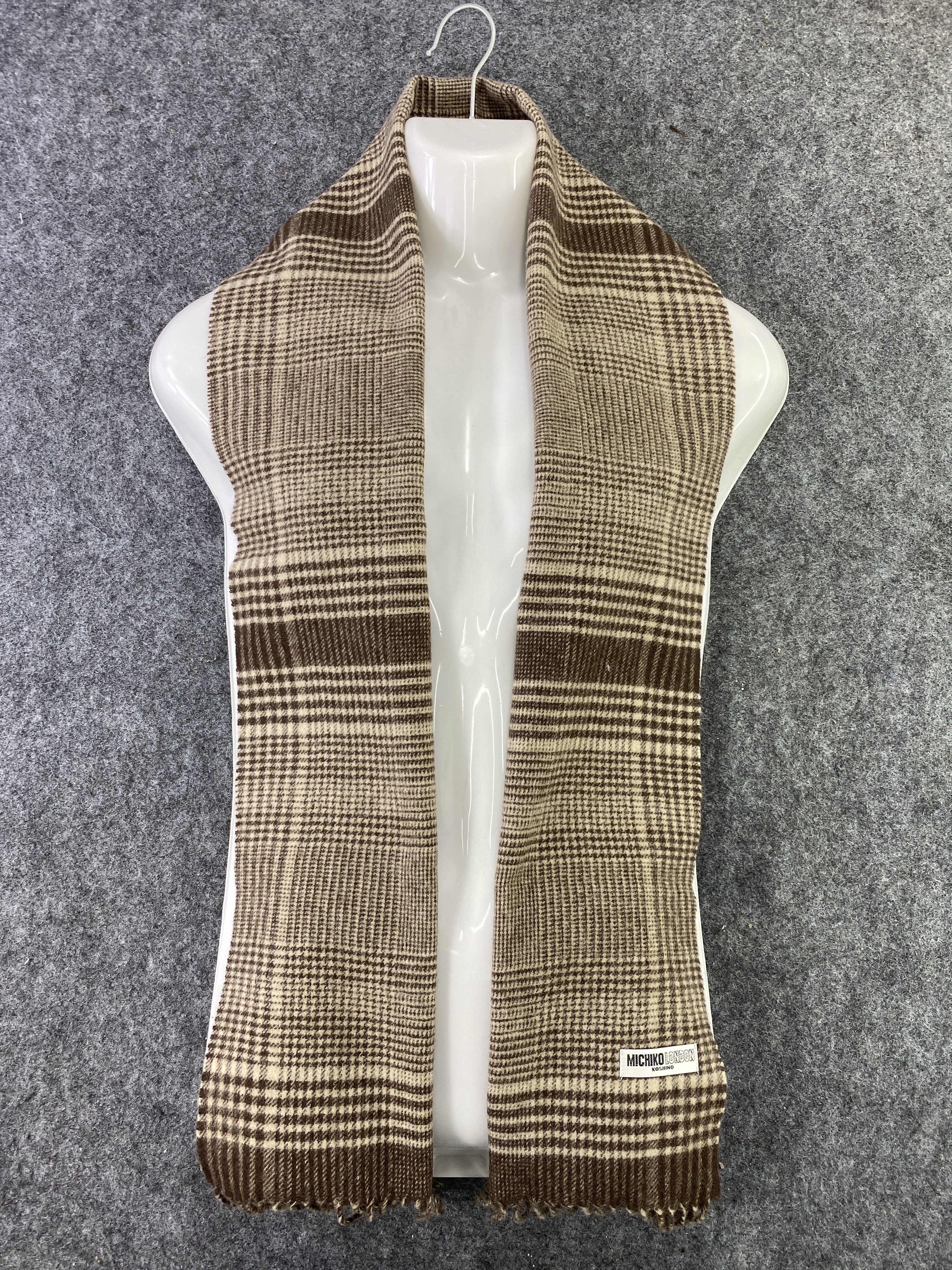 Michiko Koshino London Michiko Koshino London Scarf / Muffler / Neckwear -T421 Size ONE SIZE - 2 Thumbnail