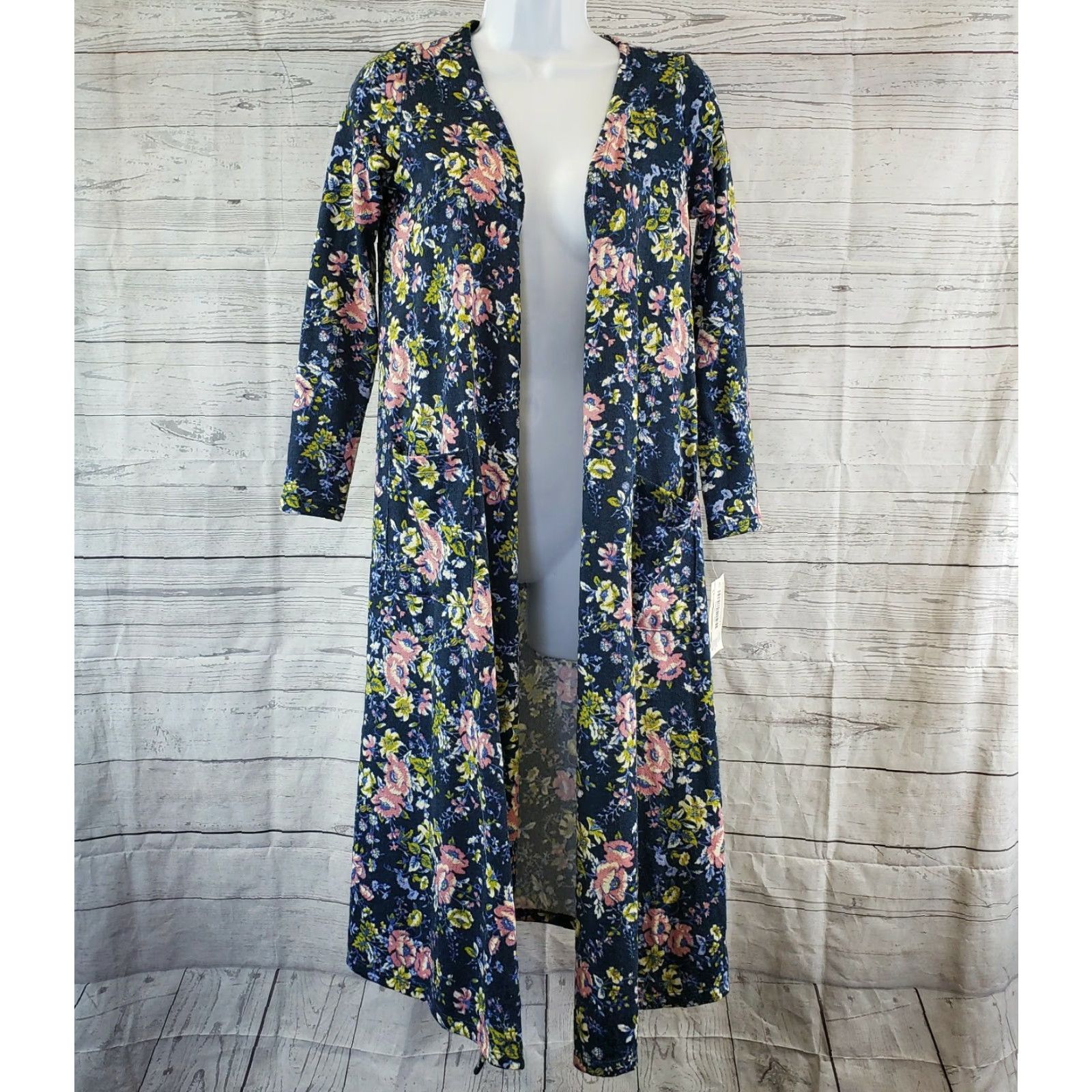 Vintage VINTAGE LuLaRoe Womens Sarah Cardigan XS Blue Pink Floral Long Sleeve Size XS / US 0-2 / IT 36-38 - 2 Thumbnail