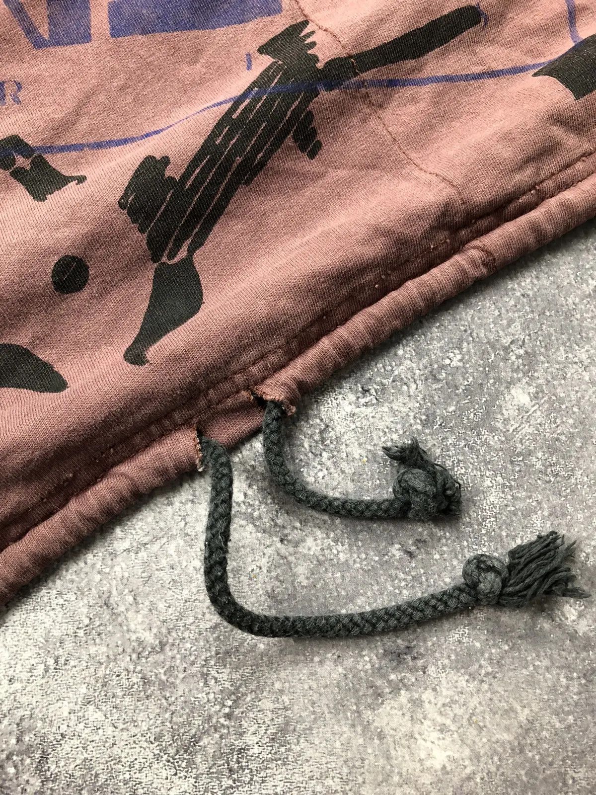 Kenzo KENZO Vintage Rare Avantgarde Hoodie Streetwear Big Logo Size US M / EU 48-50 / 2 - 13 Thumbnail
