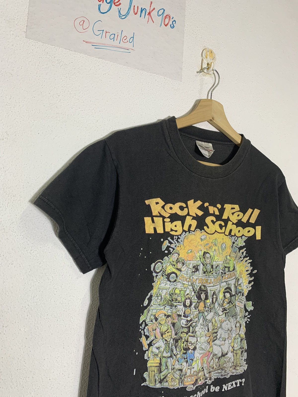 Vintage Vintage ROCK N ROLL HIGH SCHOOL T-shirt Movie Size US S / EU 44-46 / 1 - 2 Thumbnail