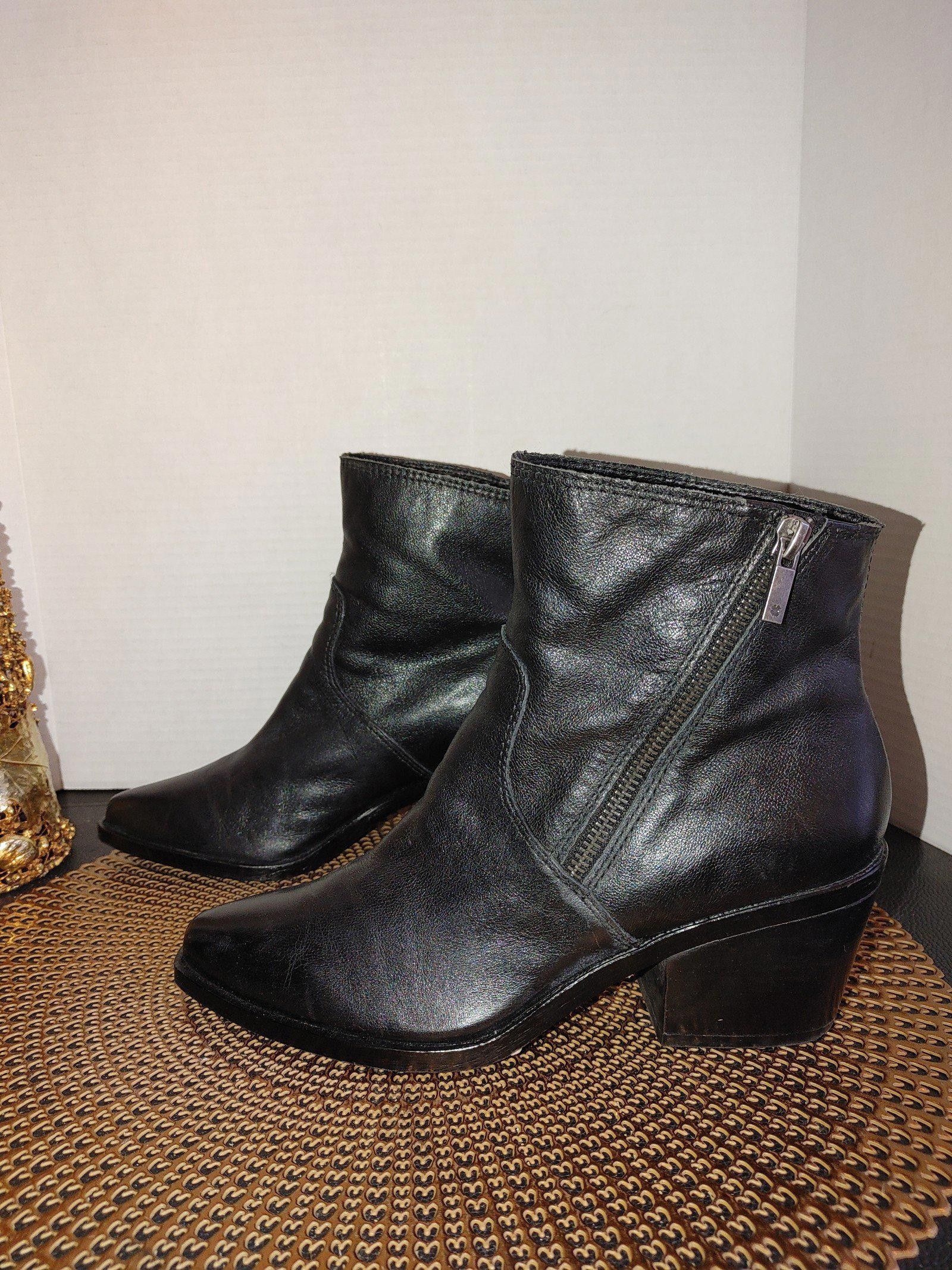 Lucky Brand Lucky Brand Wallinda Boots Size 8M Size US 8 / IT 38 - 1 Thumbnail