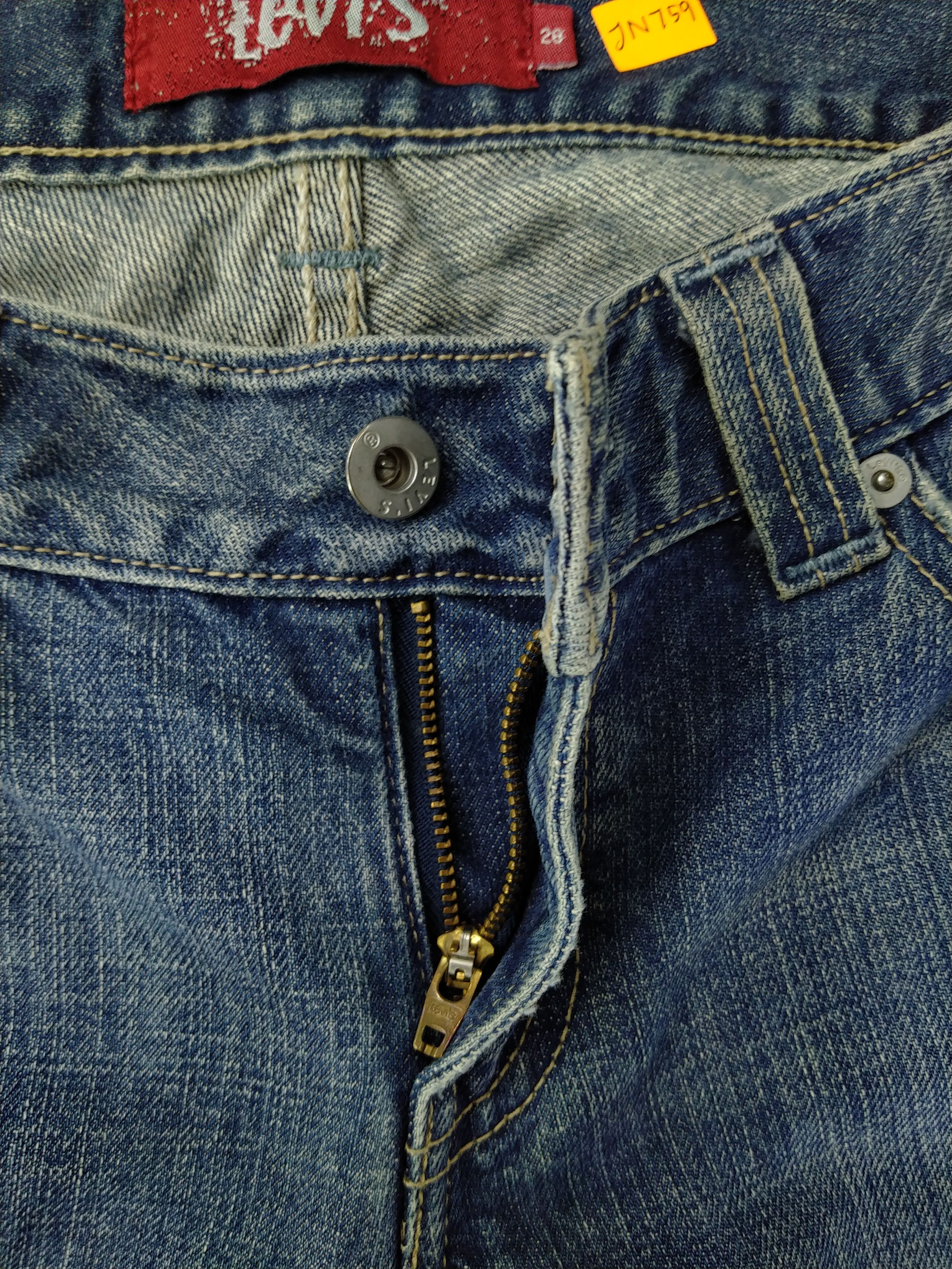 Levi's Faded Blue Levi's Denim 32 x 31.5 -JN759 Size US 32 / EU 48 - 6 Thumbnail