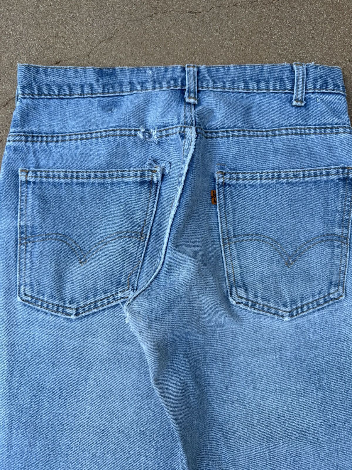 Levi's Vtg 70’s Levi’s 684 Orange Tab Bellbottom Flare Jeans 31x31 Size US 31 - 8 Thumbnail