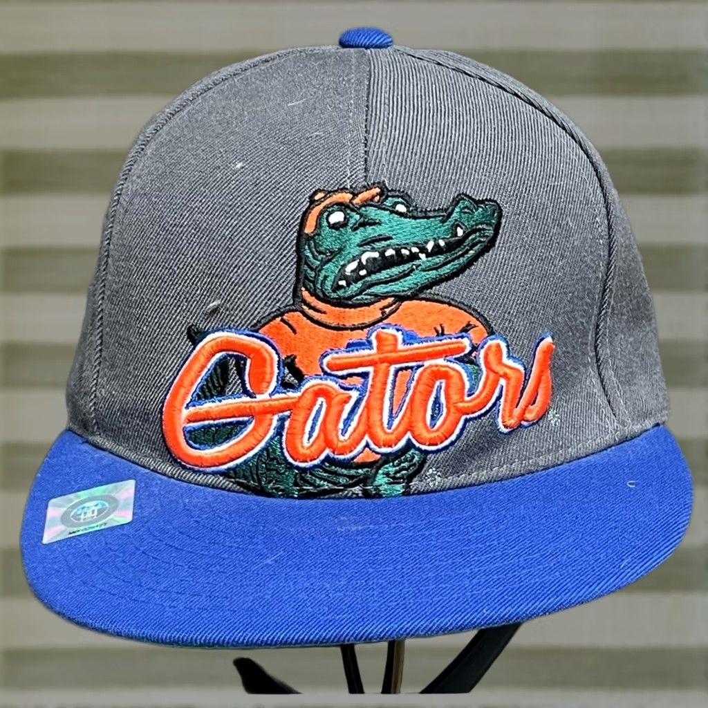 Top Of The World Top of the World Hat Mens One Size Gray Florida Gators Embroidered Snapback Wool Acrylic Cap Size US M / EU 48-50 / 2 - 1 Thumbnail