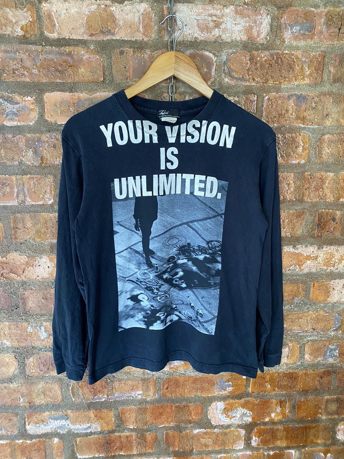 Futura × Subware 2000s Futura your vision in unlimited Size US S / EU 44-46 / 1 - 2 Thumbnail