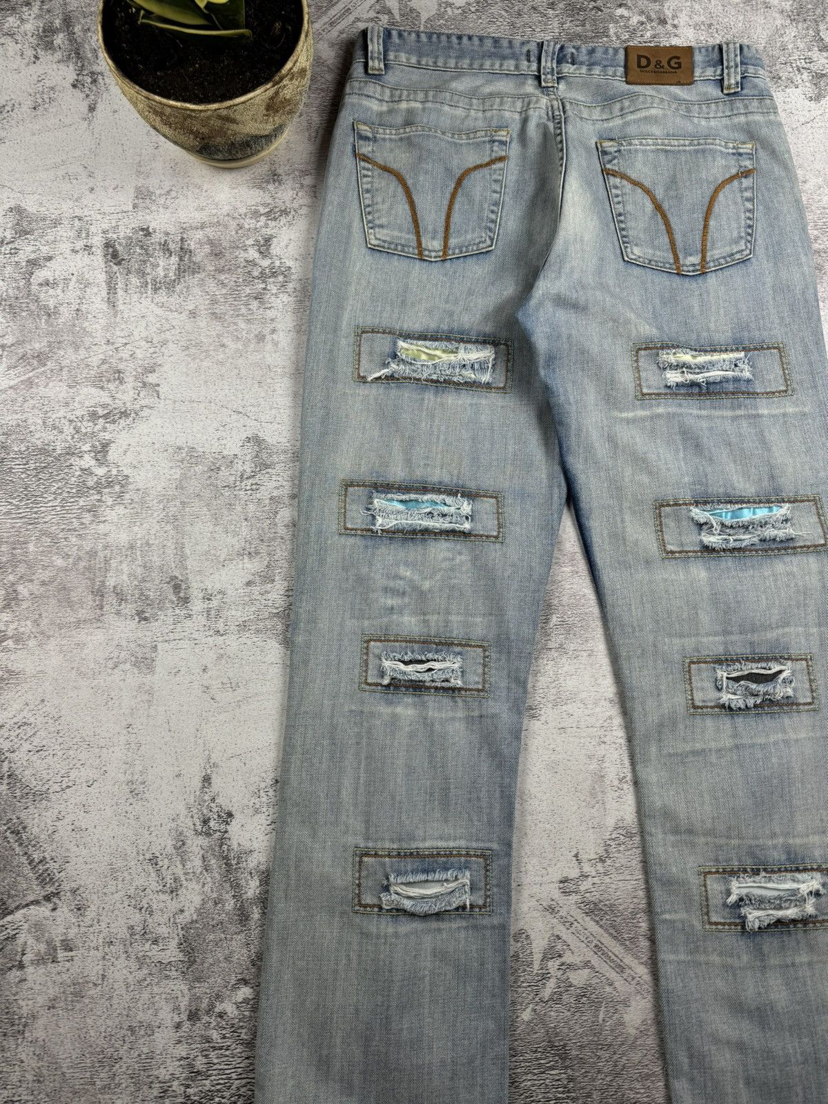 Dolce & Gabbana Dolce & Gabbana RARE D&G Patchwork Distressed Y2K Denim Jeans Size US 34 / EU 50 - 5 Thumbnail