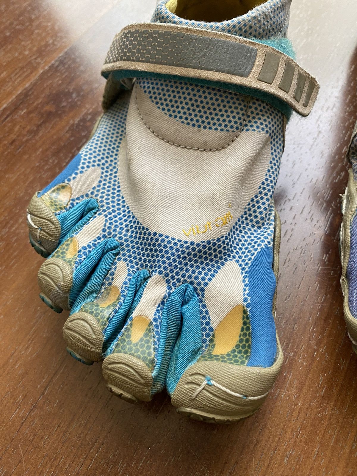 Vibram Vibram Five Fingers Blue shoes Size US 10 / IT 40 - 4 Thumbnail