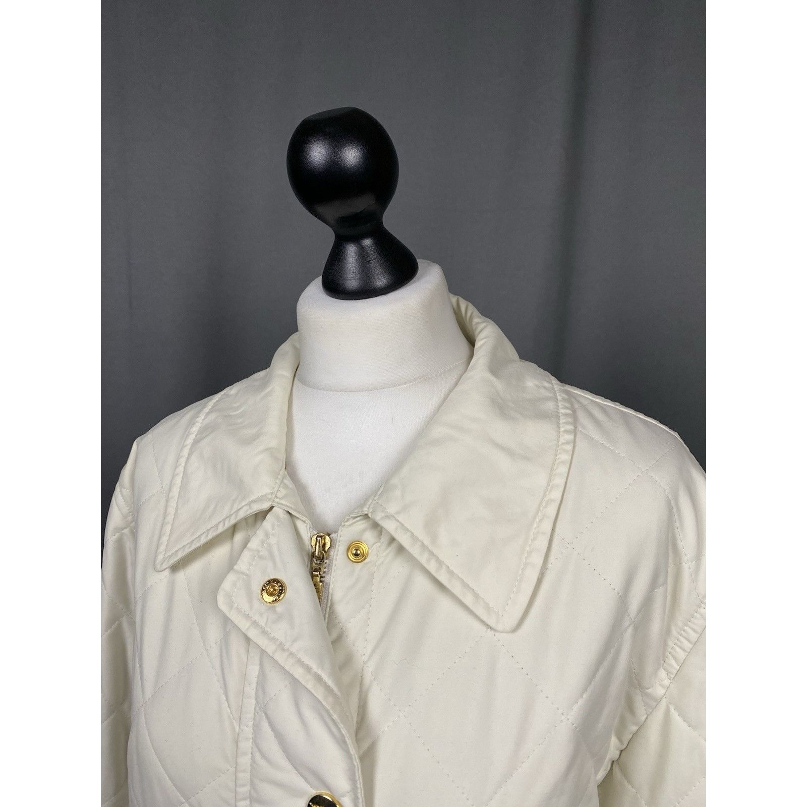 Burberry Burberry Nova Check Vintage Women's White Beige Quilted Jack Size XS / US 0-2 / IT 36-38 - 5 Thumbnail