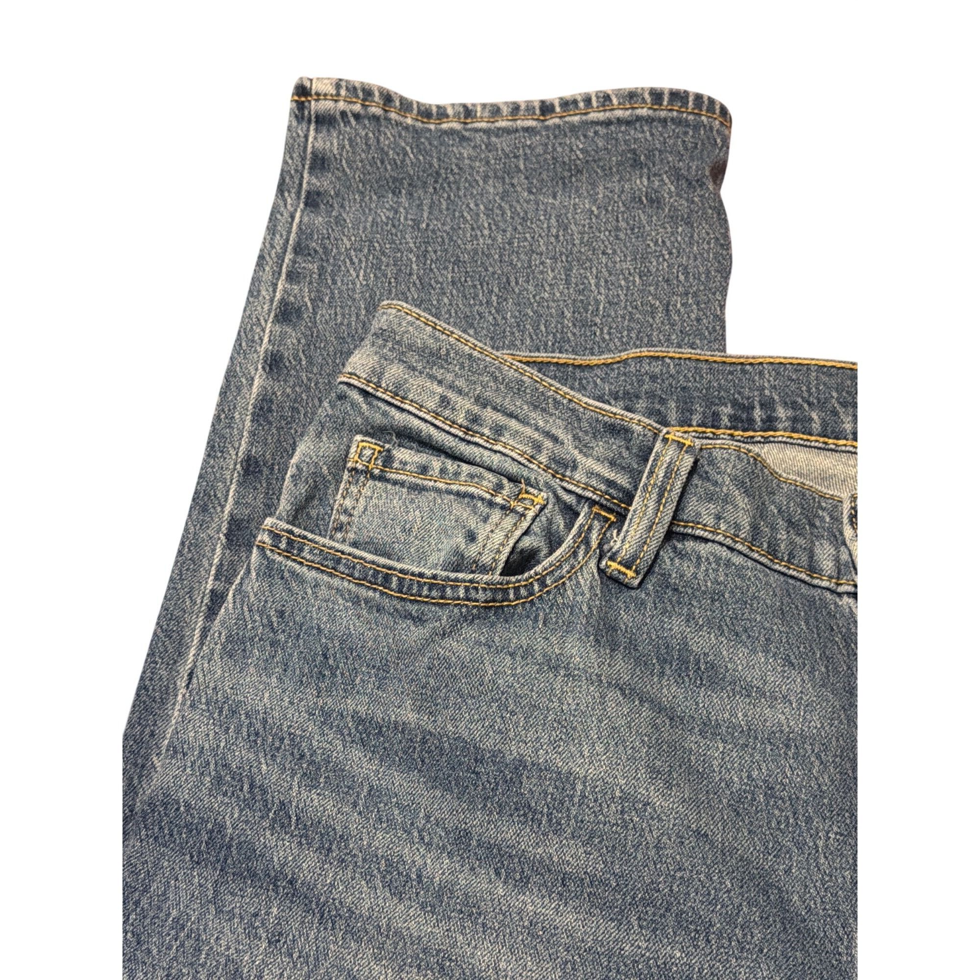 Old Navy Old Navy Wow Boyfriend Mid Rise Blue Denim Jeans Relaxed Cot Size 32" / US 10 / IT 46 - 2 Thumbnail