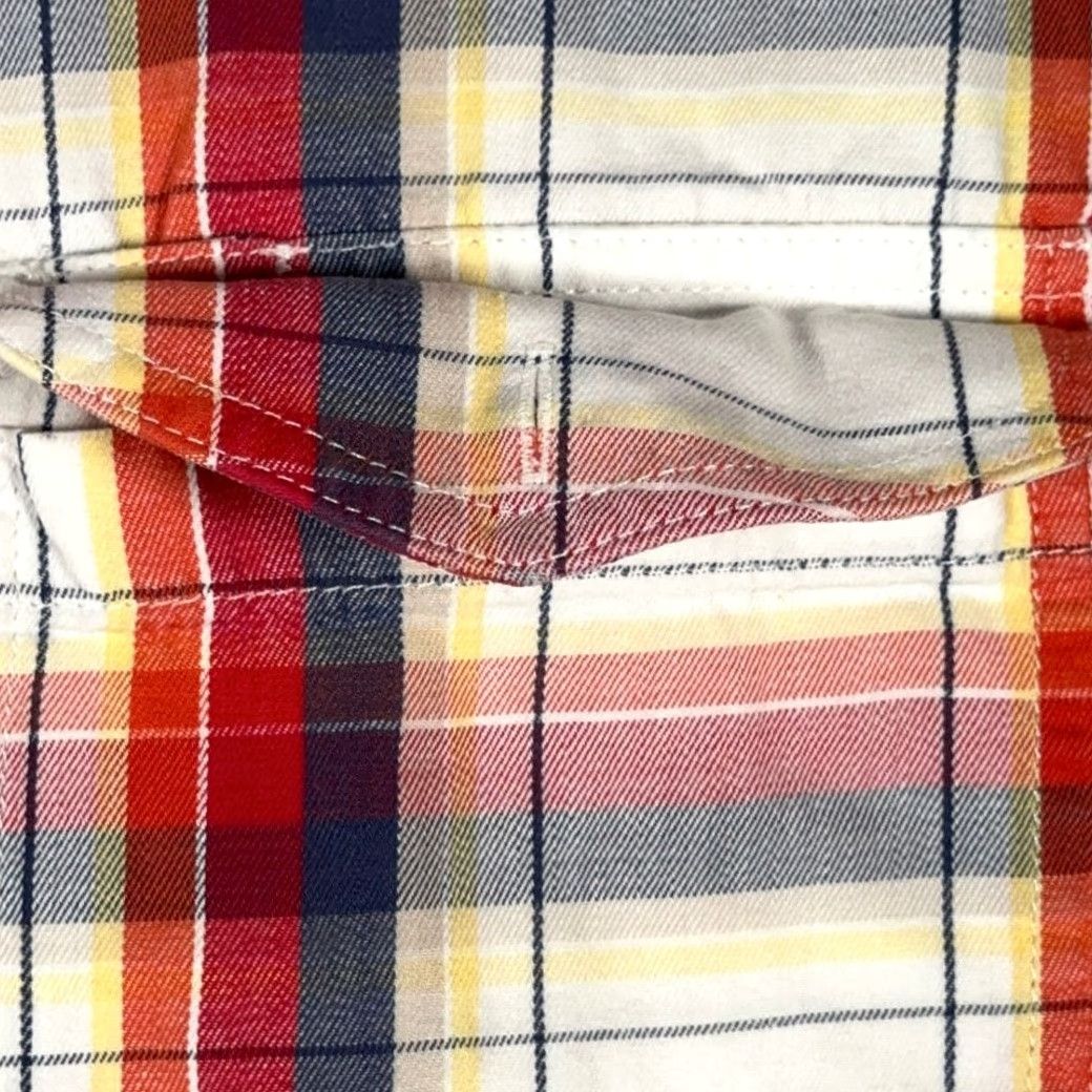Wrangler VINTAGE Wrangler Shirt Wrangler Plaid Cotton Button-Down Madras Painted Desert White Red XL Mens Size US L / EU 52-54 / 3 - 6 Thumbnail