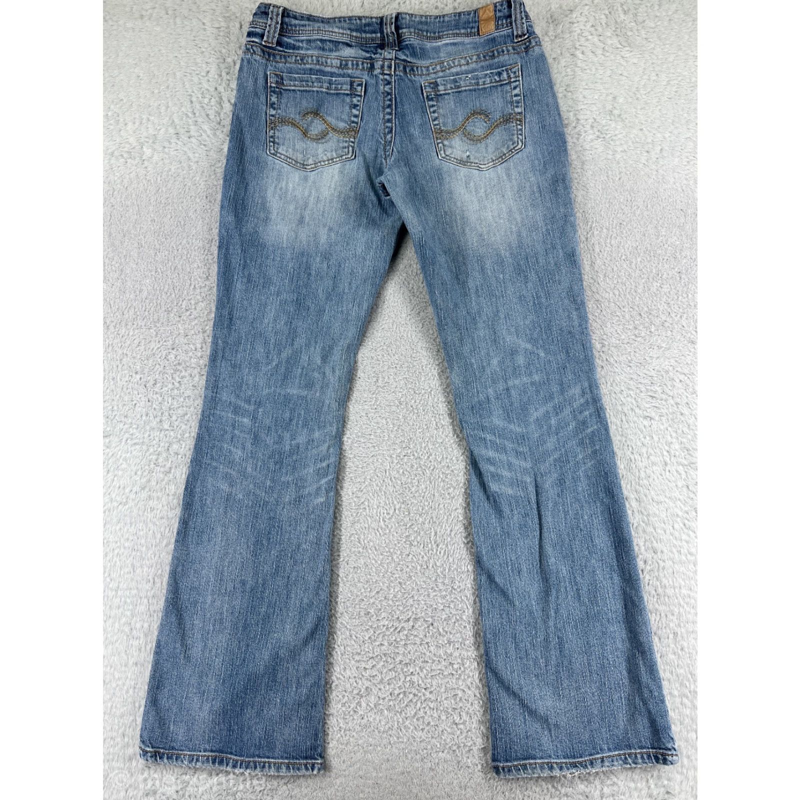 Vintage Maurices Jeans 10 Womens Short Blue Denim Morgan New Boot Embroidered Size 32" / US 10 / IT 46 - 2 Thumbnail