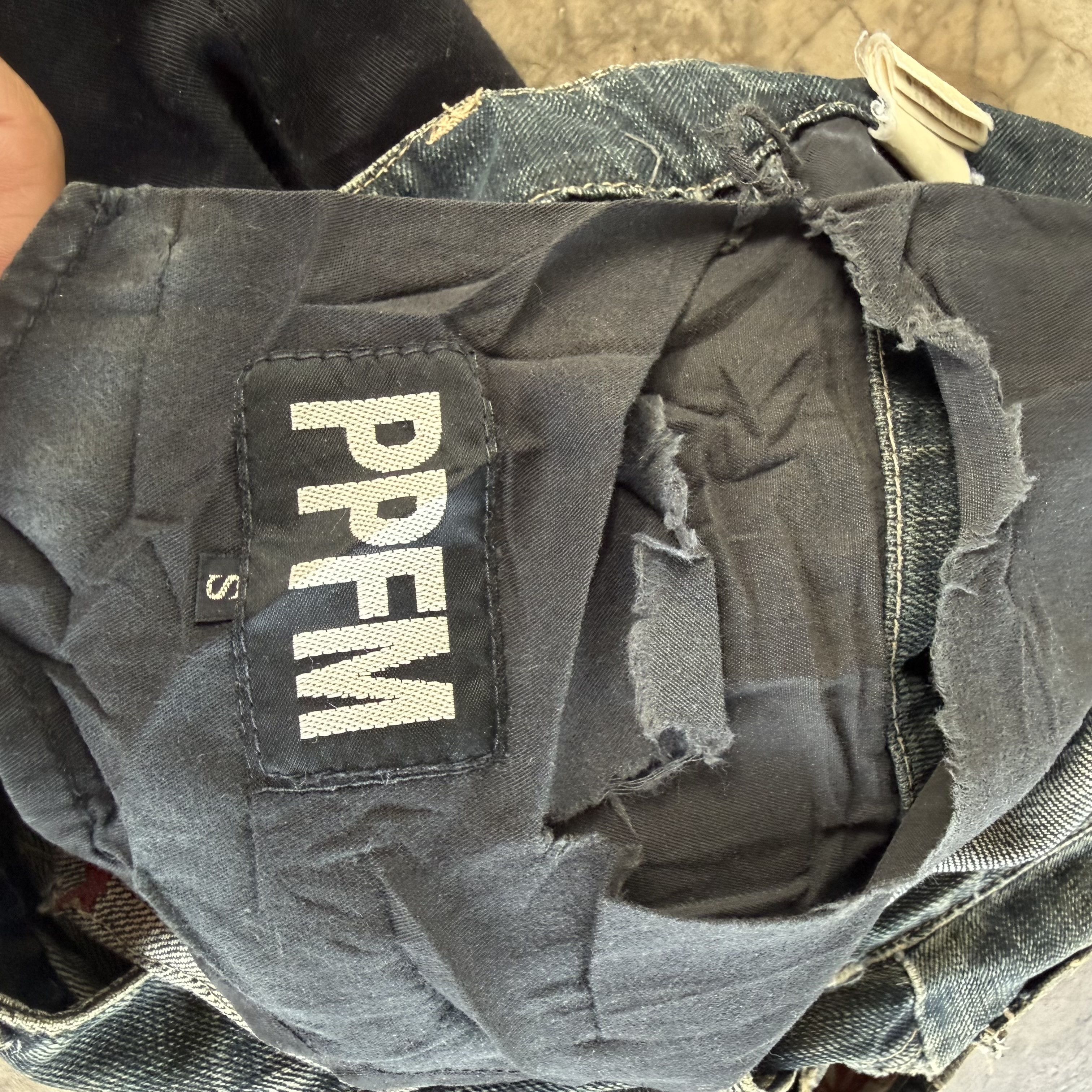 PPFM Vintage PPFM Ripped Faded Black Rusty Denim Jean W31 Size US 31 - 16 Thumbnail