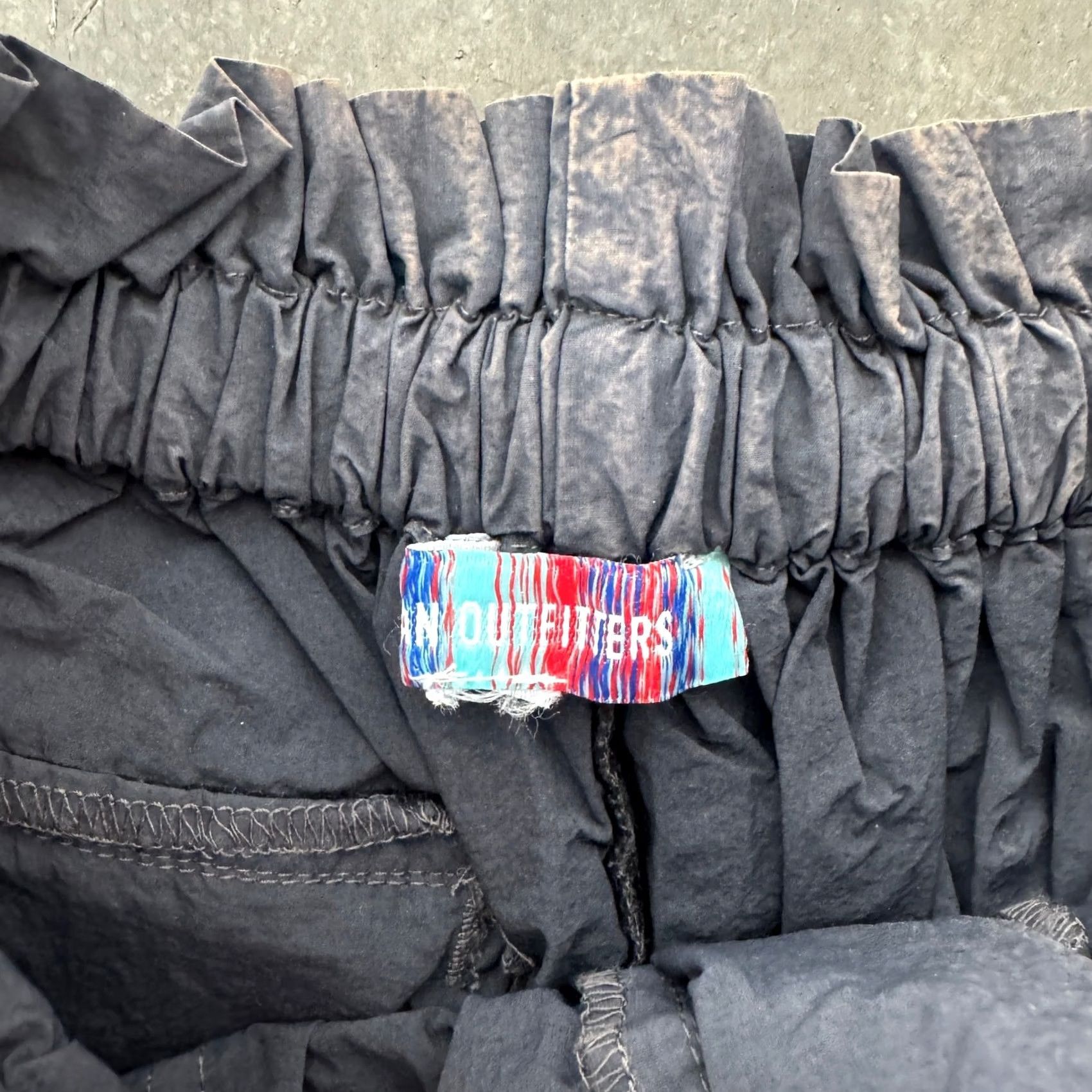 Urban Outfitters VINTAGE Urban Outfitters Baggy Flare Puffer Parachute Pants Dark Grey Small Ladies Womens Pants Size 28" / US 6 / IT 42 - 3 Thumbnail