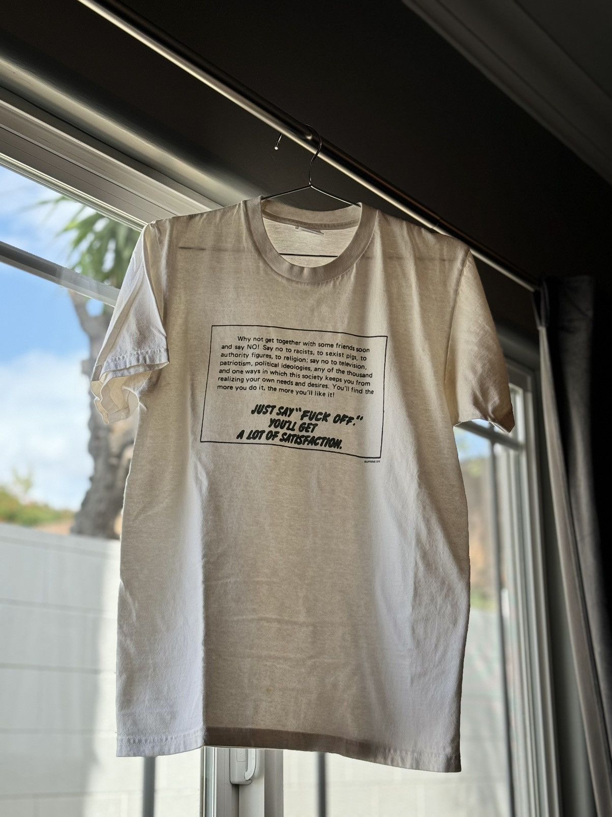 Supreme Supreme 2016 “Just Say Fuck Off” T-Shirt Size US M / EU 48-50 / 2 - 1 Thumbnail