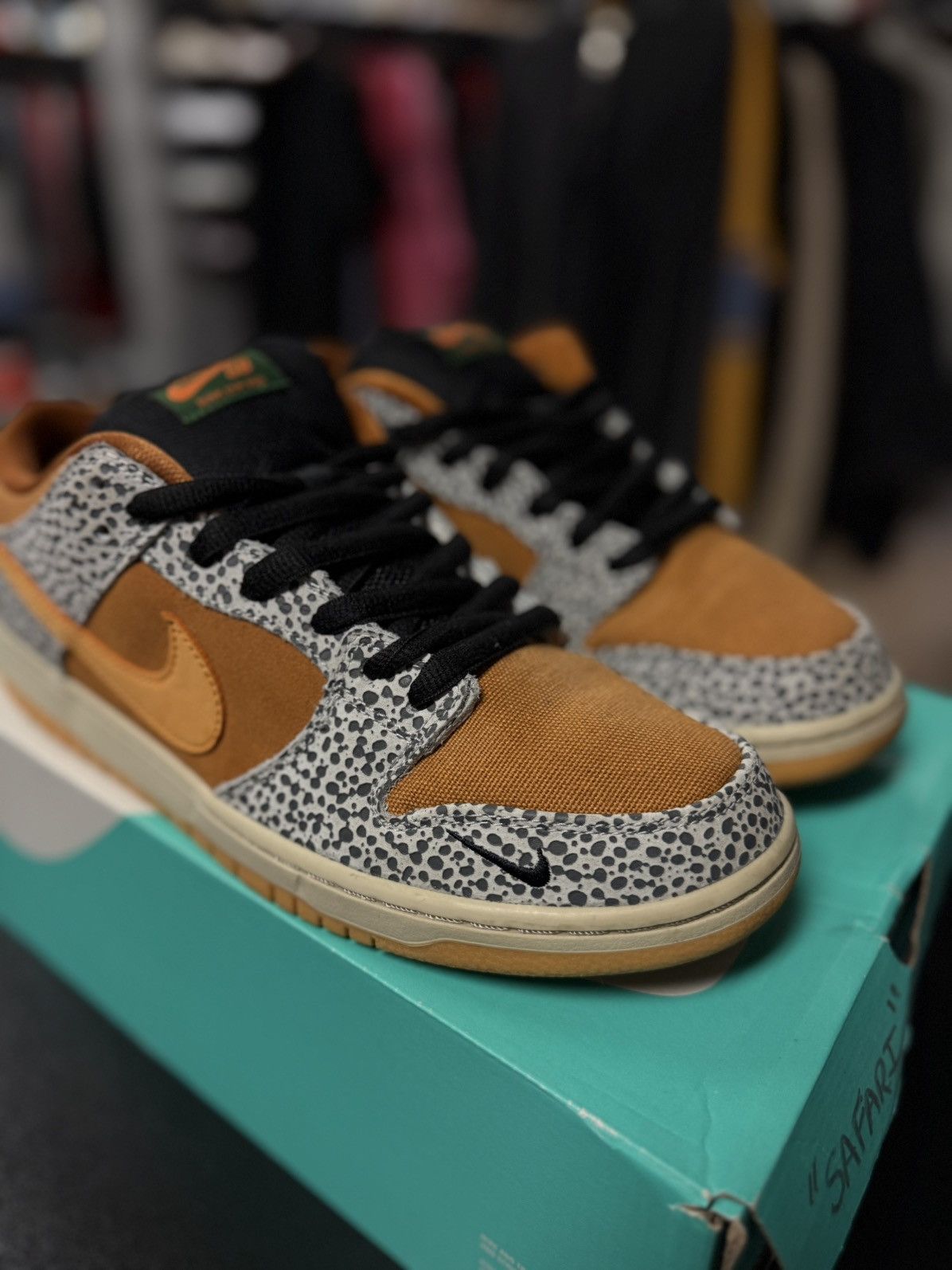 Nike Size 11 - Nike Dunk Pro SB Low Safari CD2563-002 Size US 11 / EU 44 - 2 Thumbnail