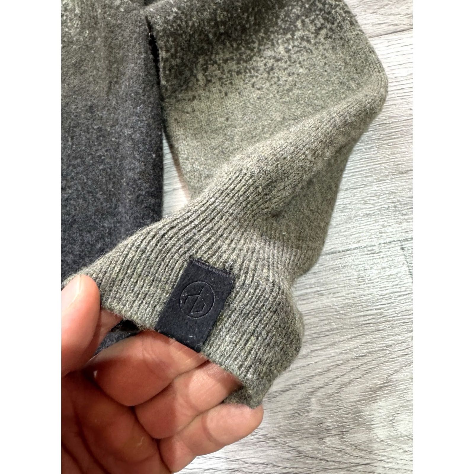 Rag & Bone Rag & Bone Jumper Crew Neck Wool Blend Green Men’s Size Large Sweater Pullover 90% Wool 10% Cashmere Size US L / EU 52-54 / 3 - 6 Thumbnail
