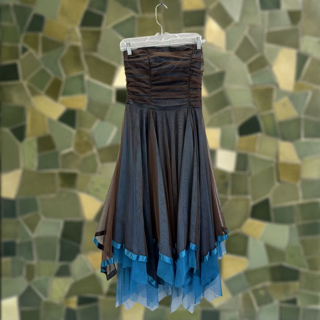 Vintage VINTAGE Water Signs Juniors Dress Brown Blue Strapless Layered Homecoming Size 9/10 Size M / US 6-8 / IT 42-44 - 1 Thumbnail